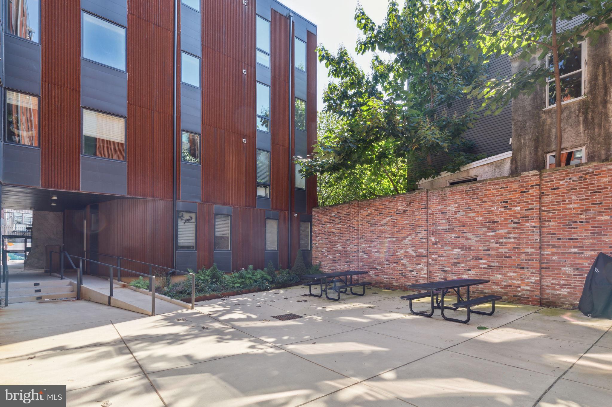 FISHTOWN - Residential Lease