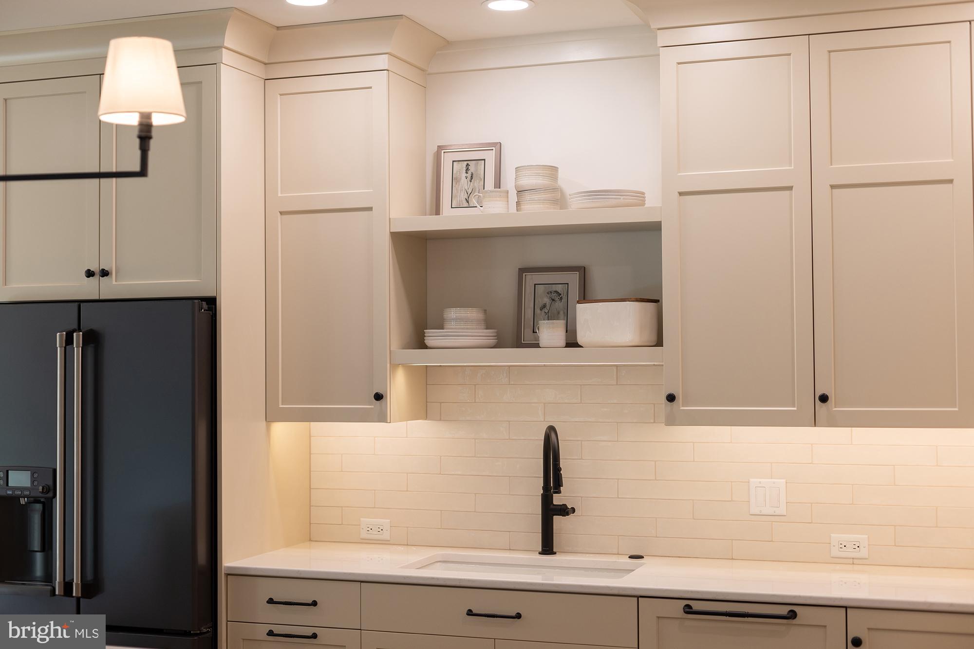 SILVER SPRING - Residential