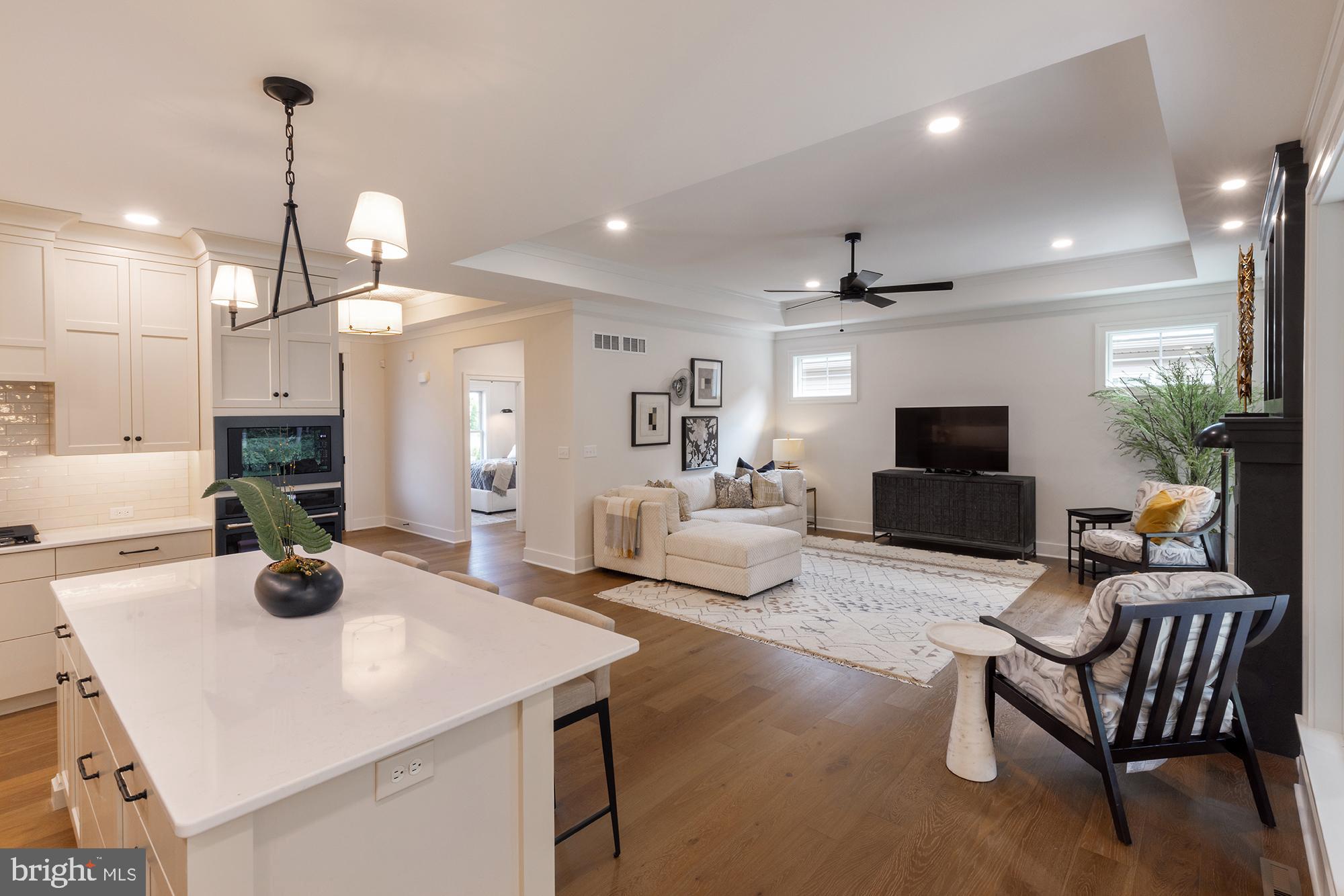 SILVER SPRING - Residential