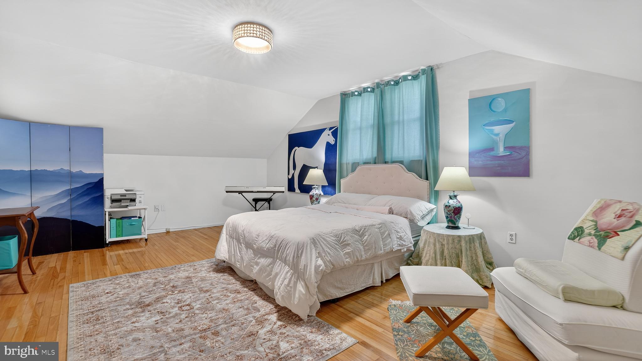 HILLSIDE ACRES - Residential