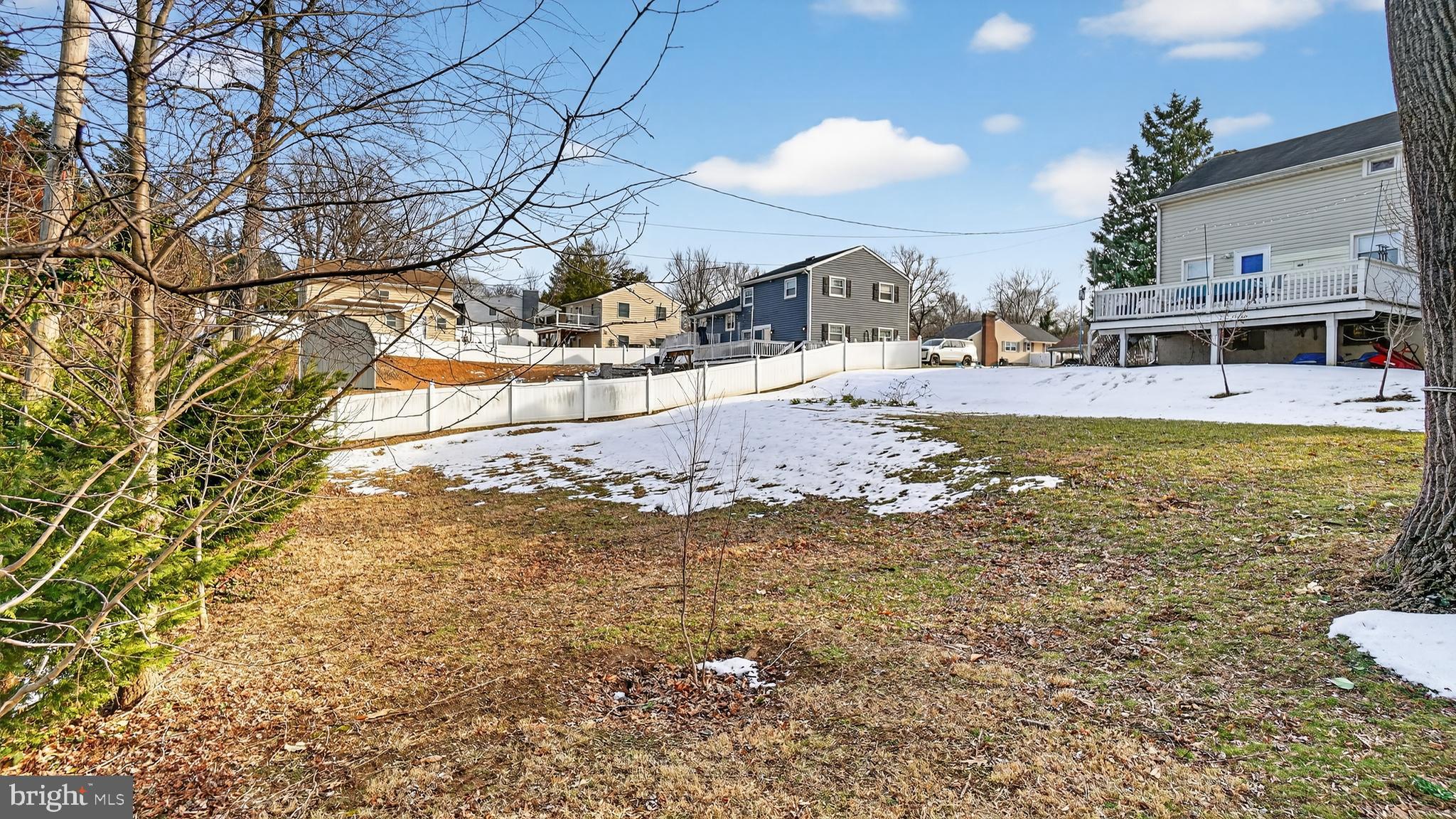 HILLSIDE ACRES - Residential