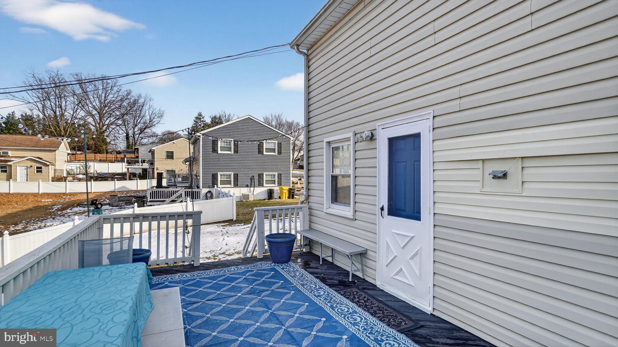 HILLSIDE ACRES - Residential