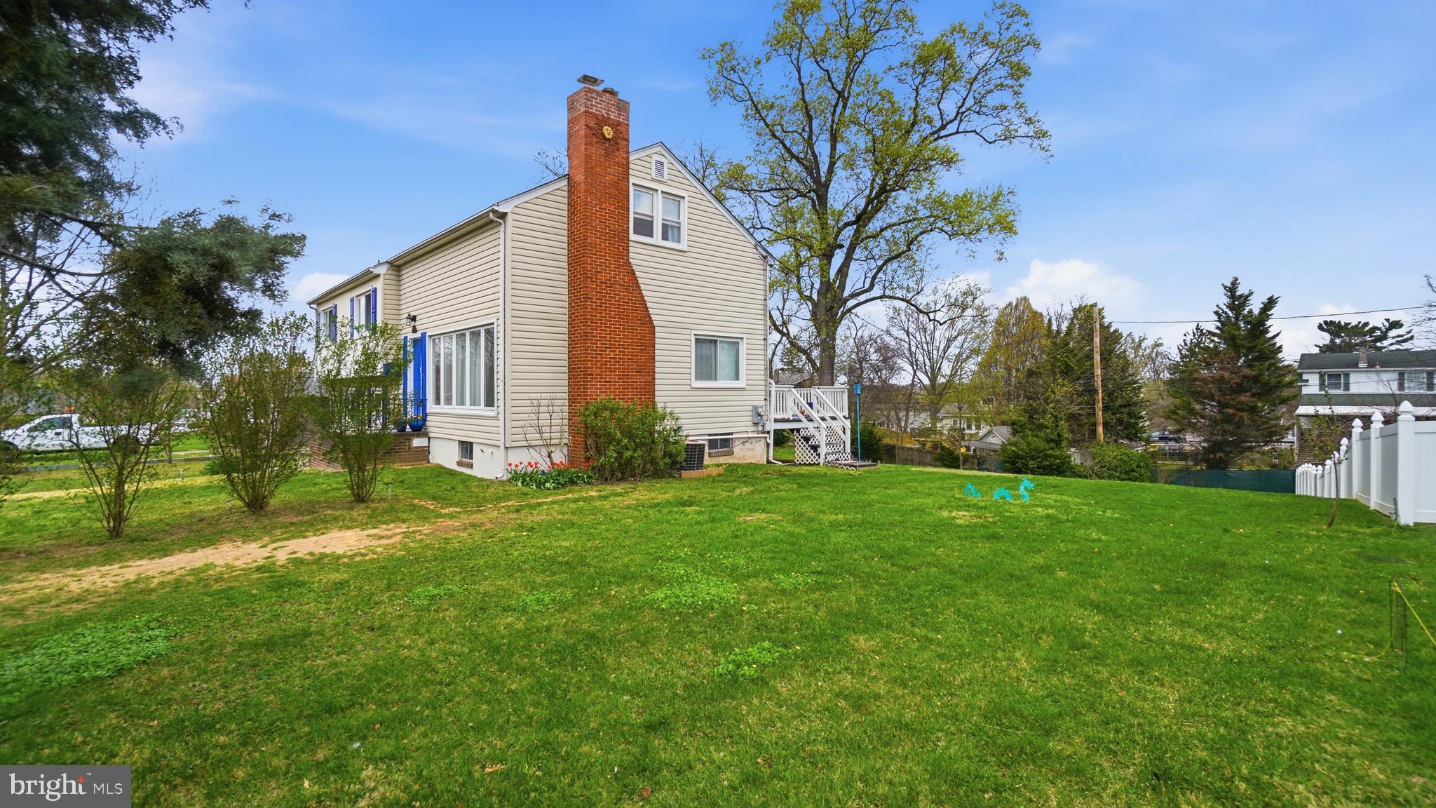 HILLSIDE ACRES - Residential