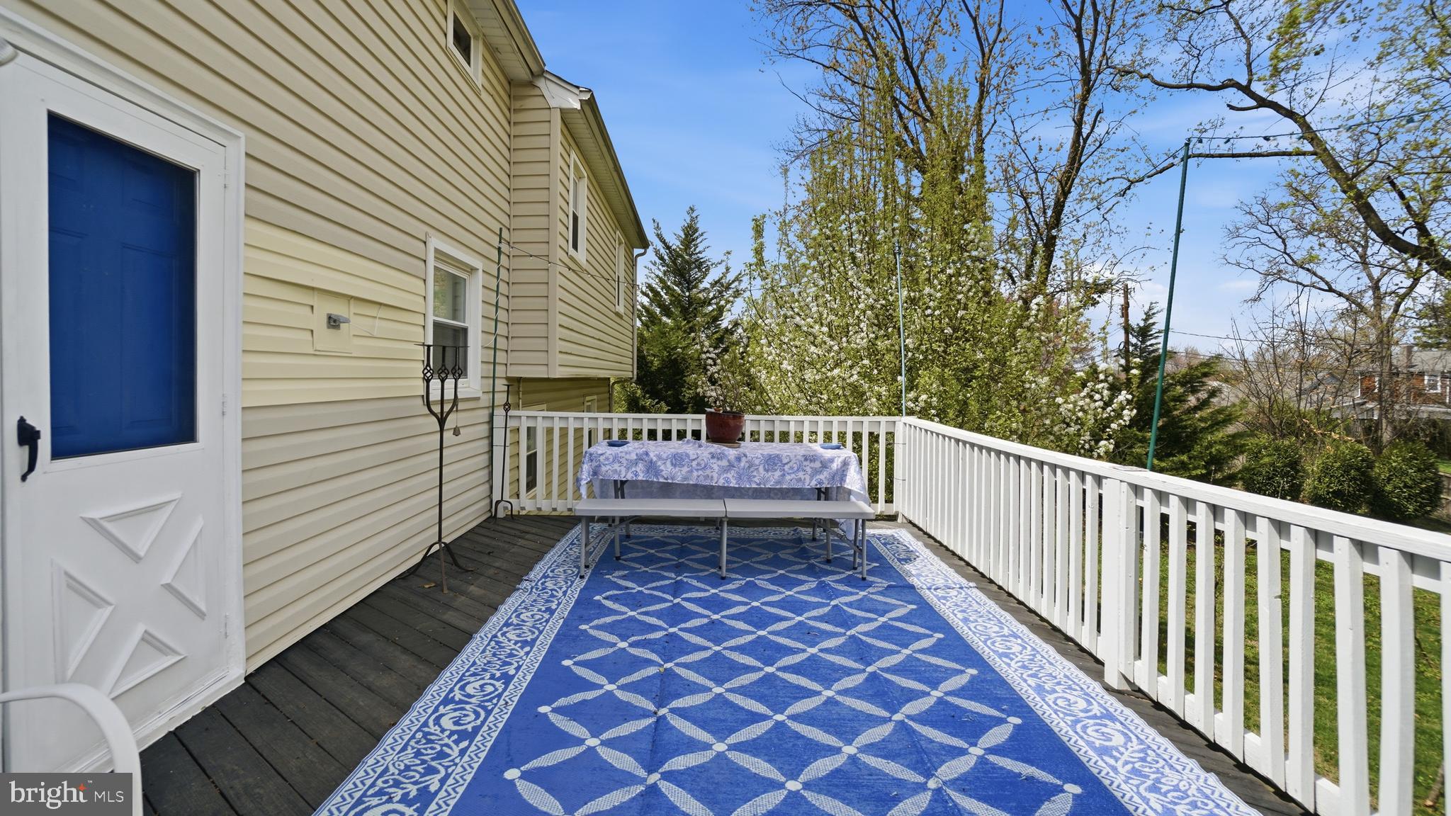 HILLSIDE ACRES - Residential