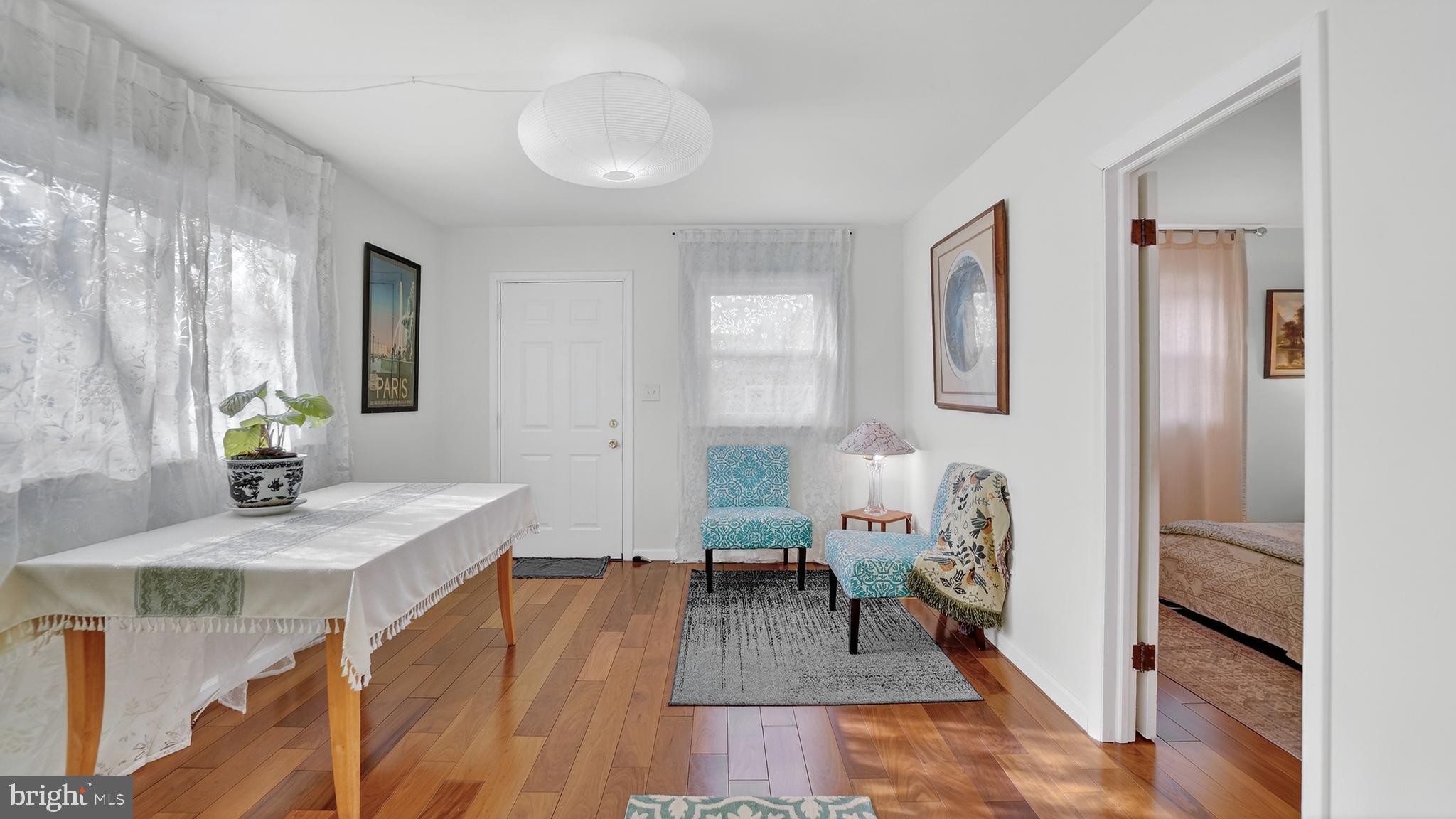 HILLSIDE ACRES - Residential