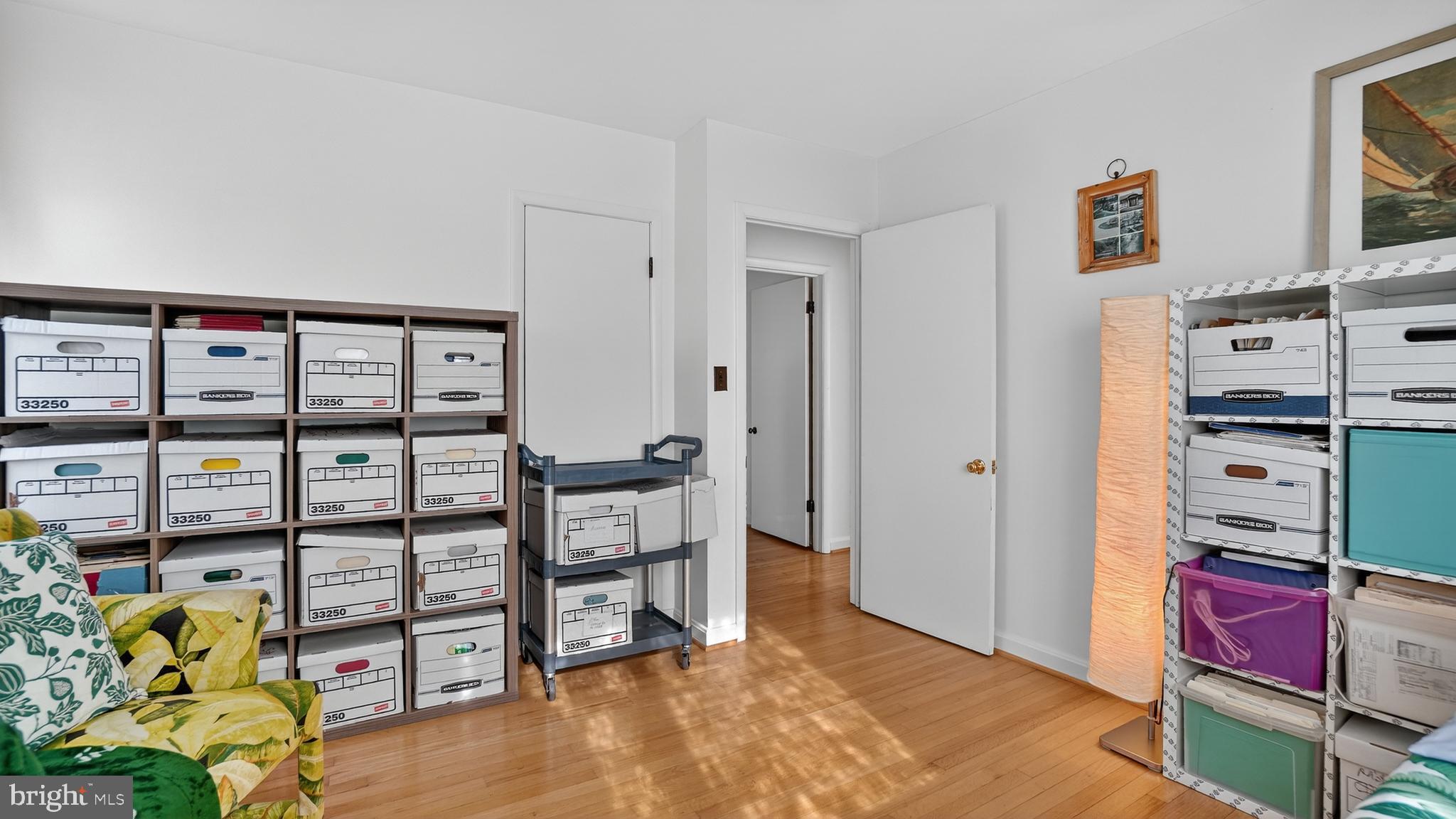 HILLSIDE ACRES - Residential