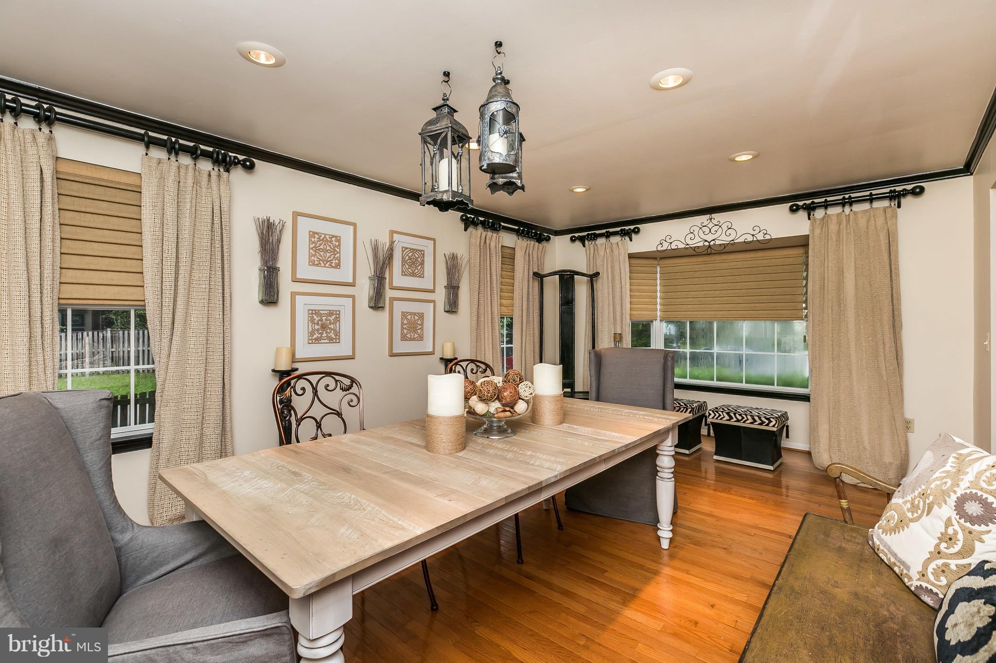 CROFTON VILLAGE - Residential