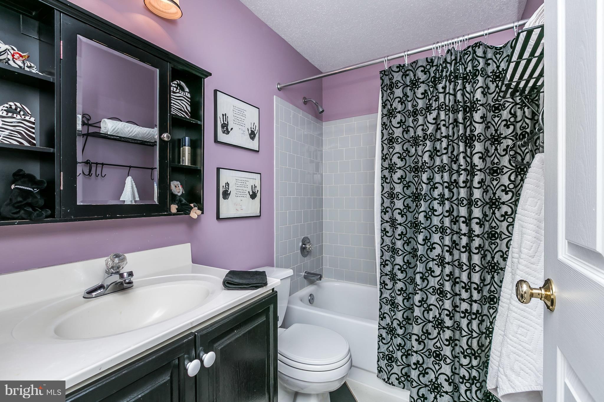 CROFTON VILLAGE - Residential