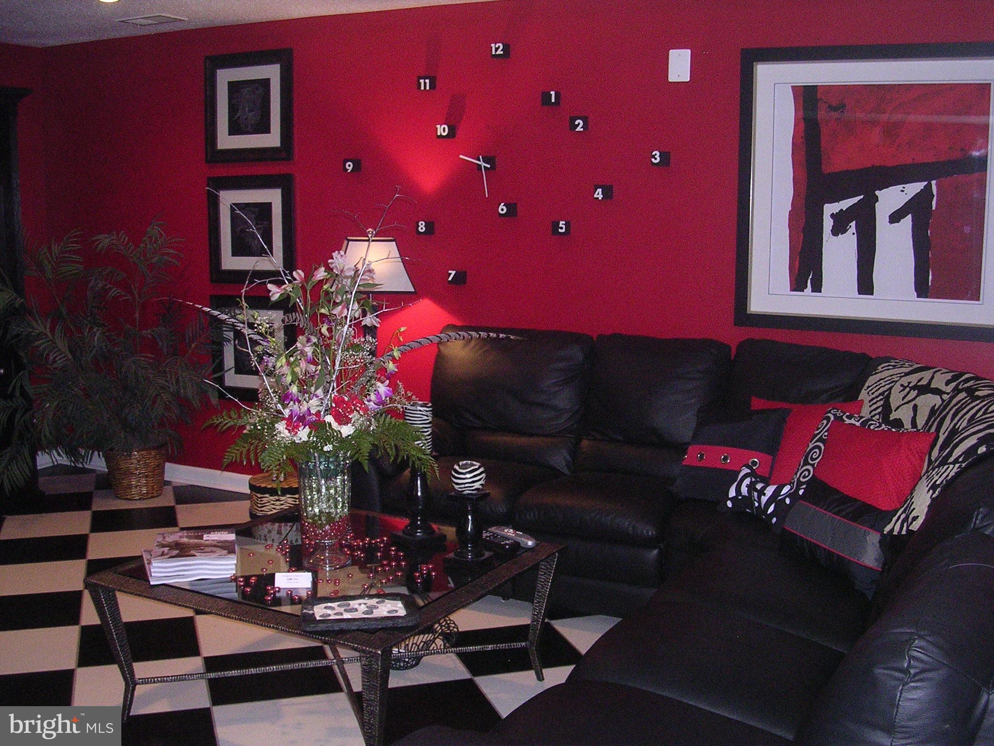 CROFTON VILLAGE - Residential