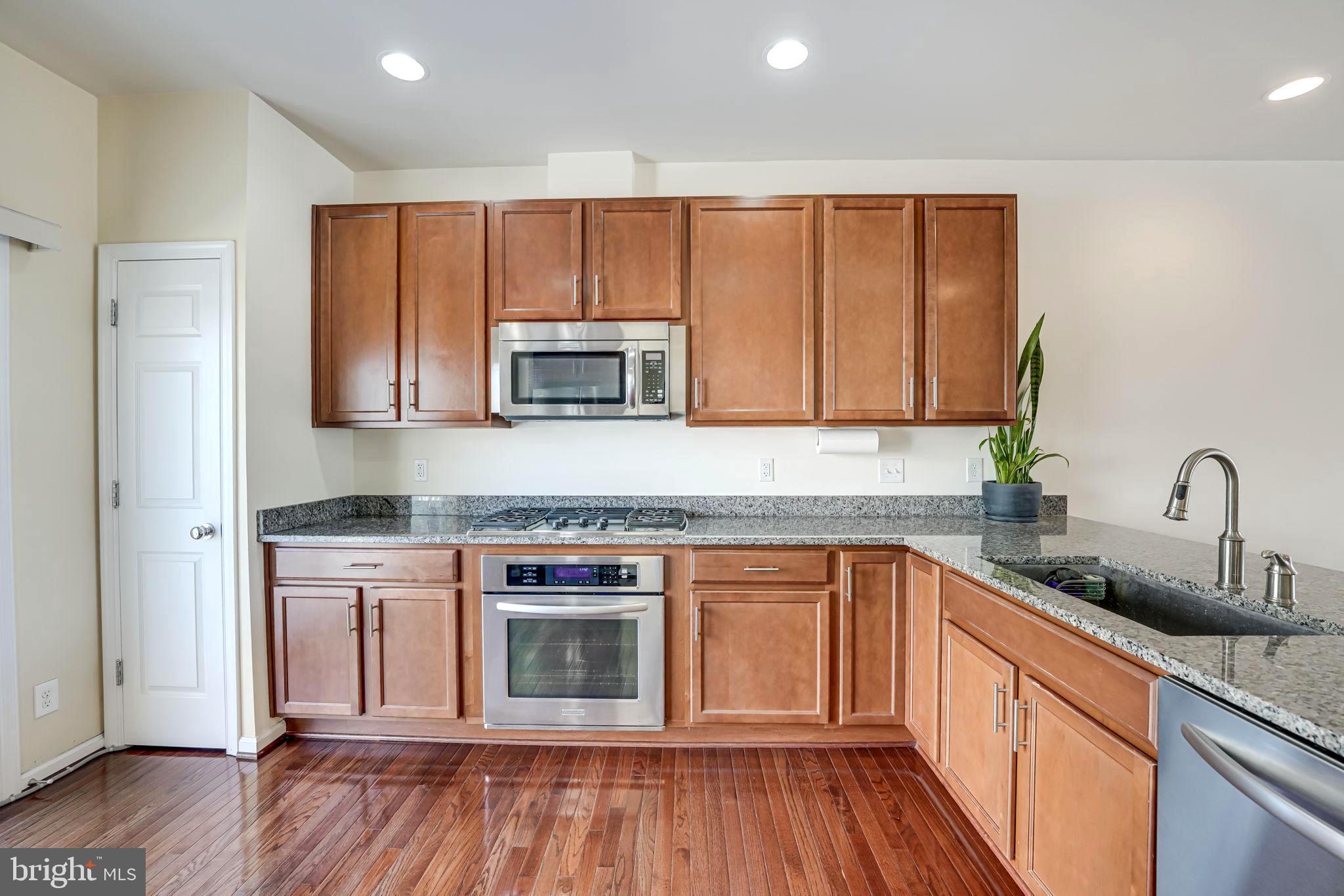 METROWEST - Residential Lease