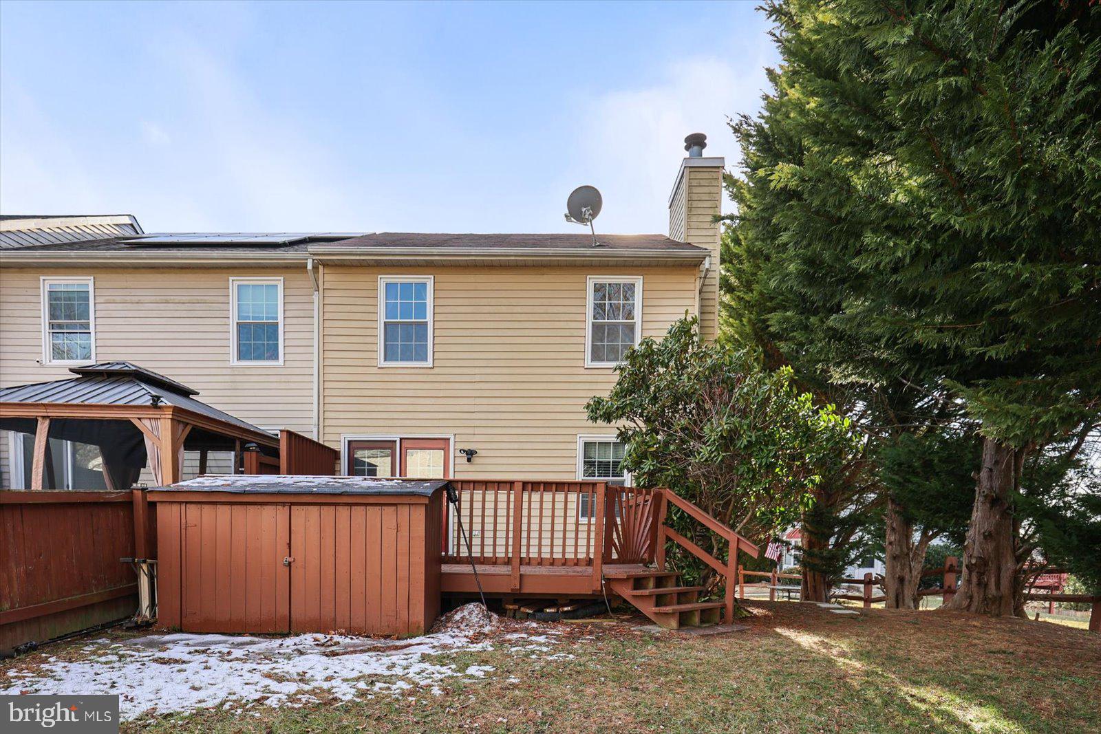 FURNACE HILLS - Residential