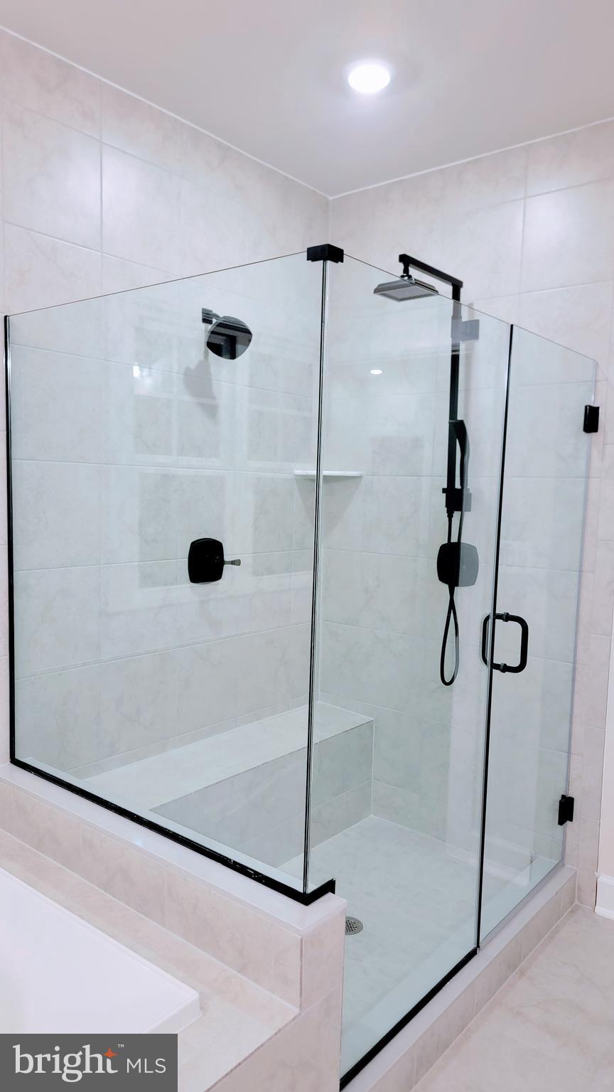 FAWN LAKE - Residential Lease