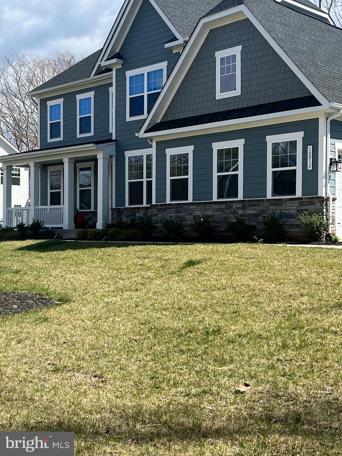 FAWN LAKE - Residential Lease