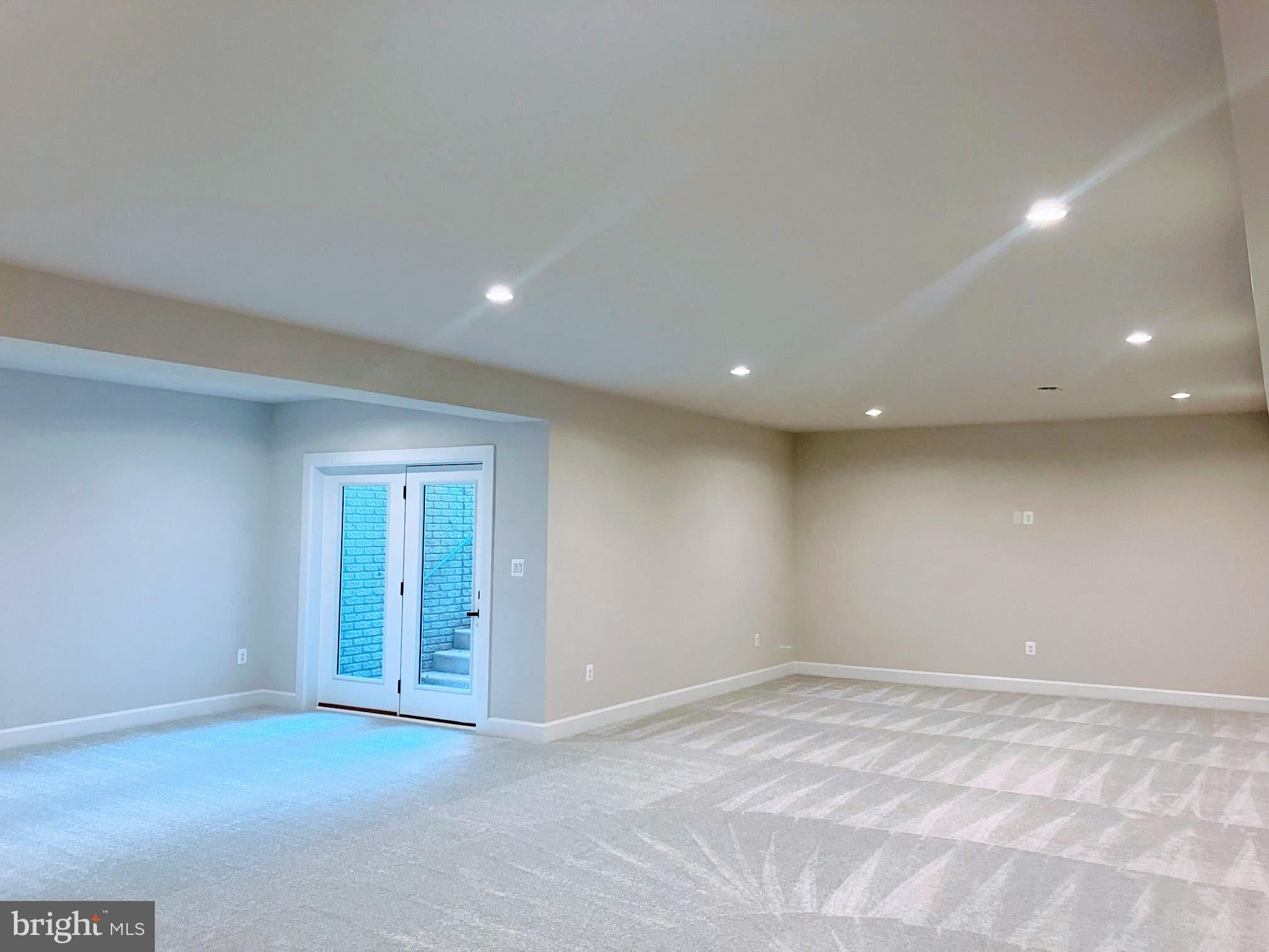 FAWN LAKE - Residential Lease