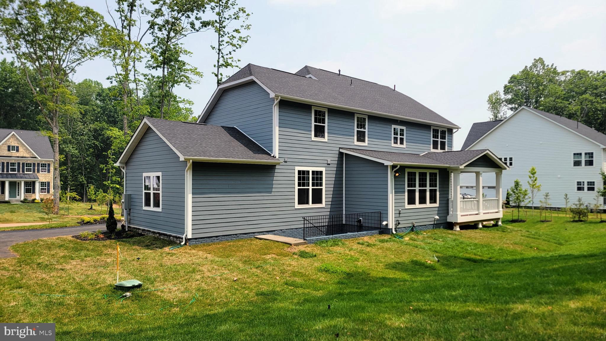 FAWN LAKE - Residential Lease