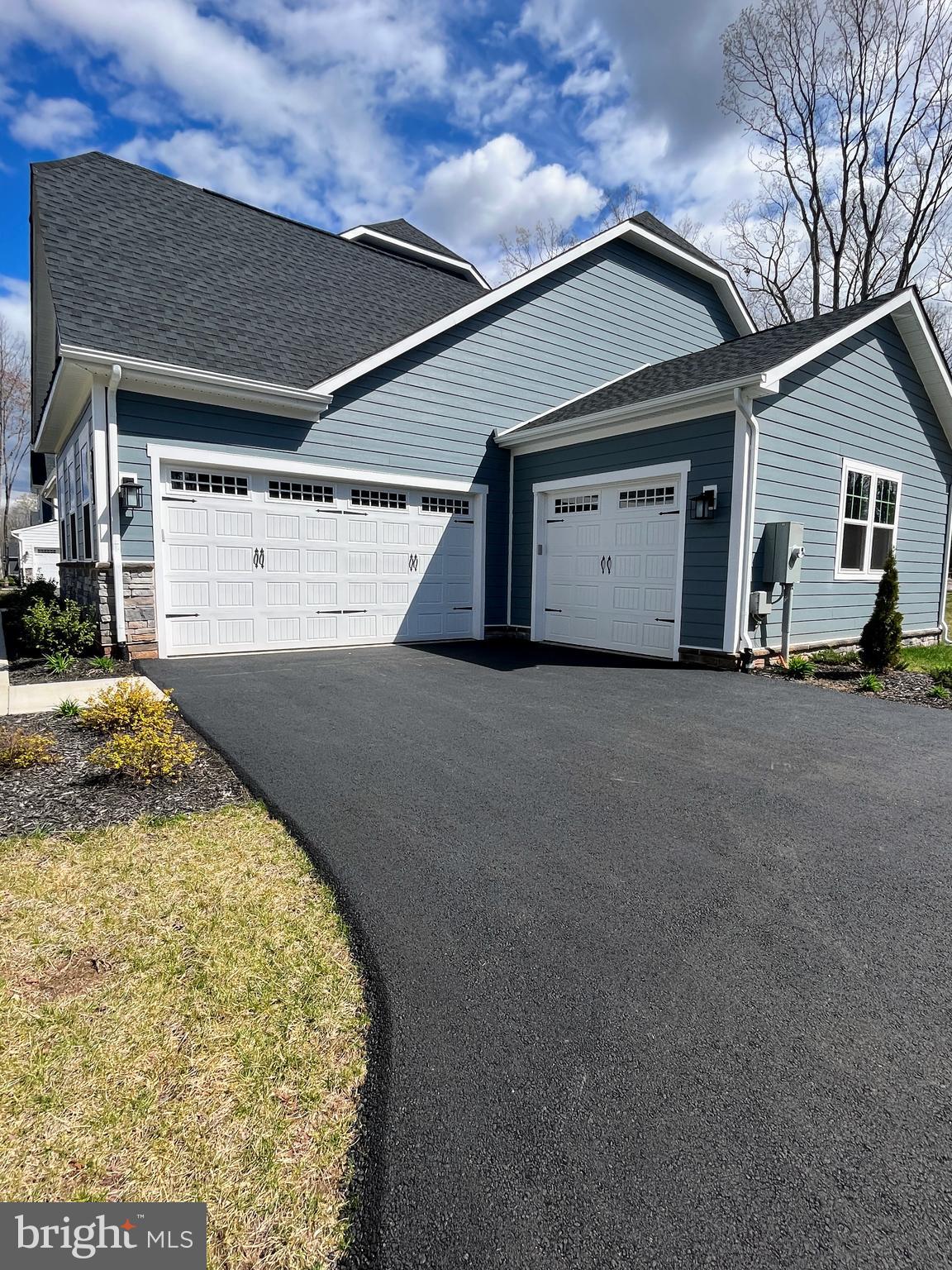 FAWN LAKE - Residential Lease