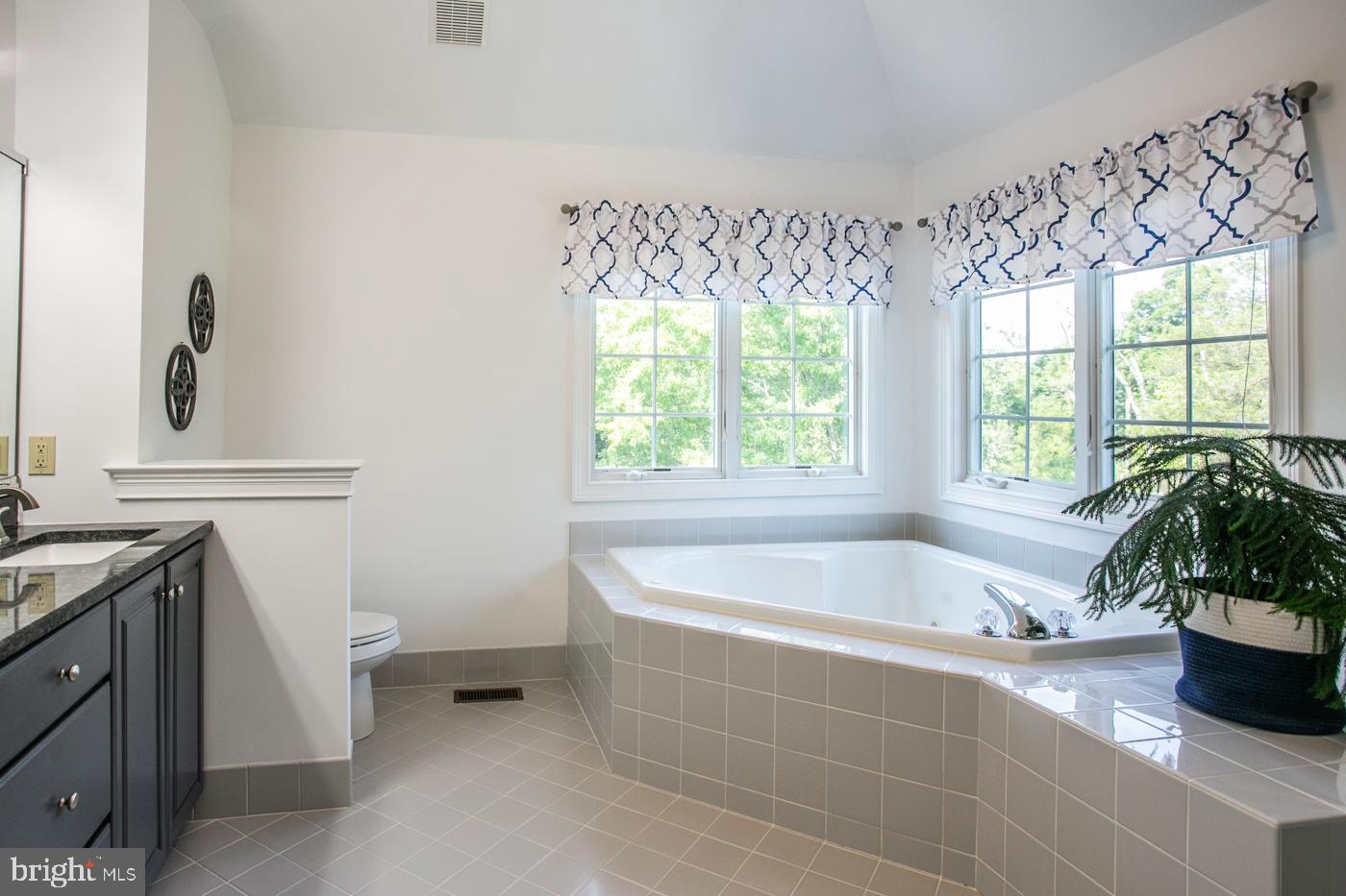 SADDLE WOOD ESTATE - Residential