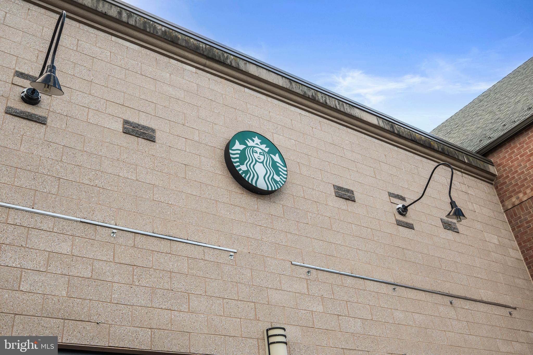 PIMMIT HILLS - Residential