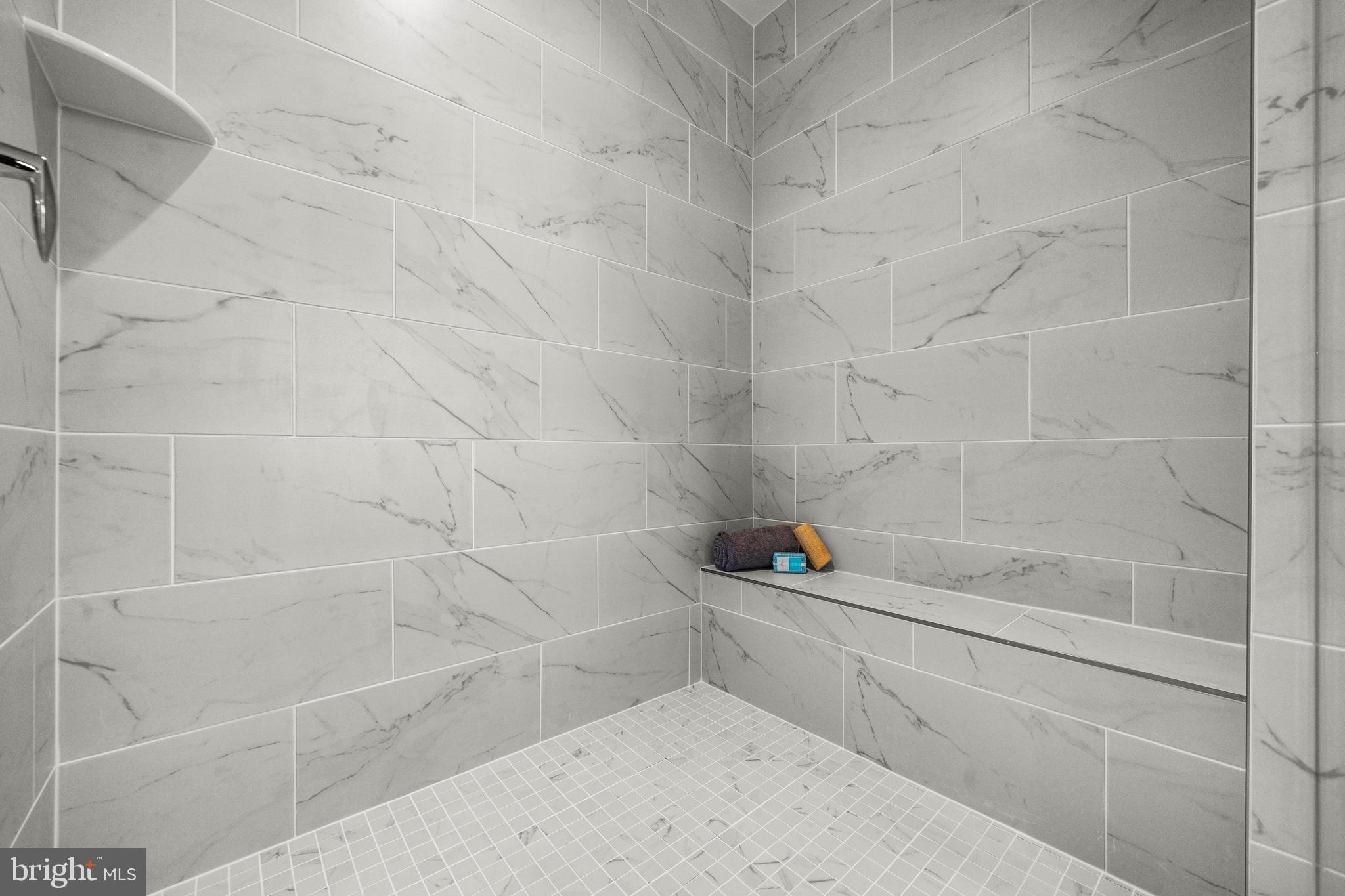 PIMMIT HILLS - Residential