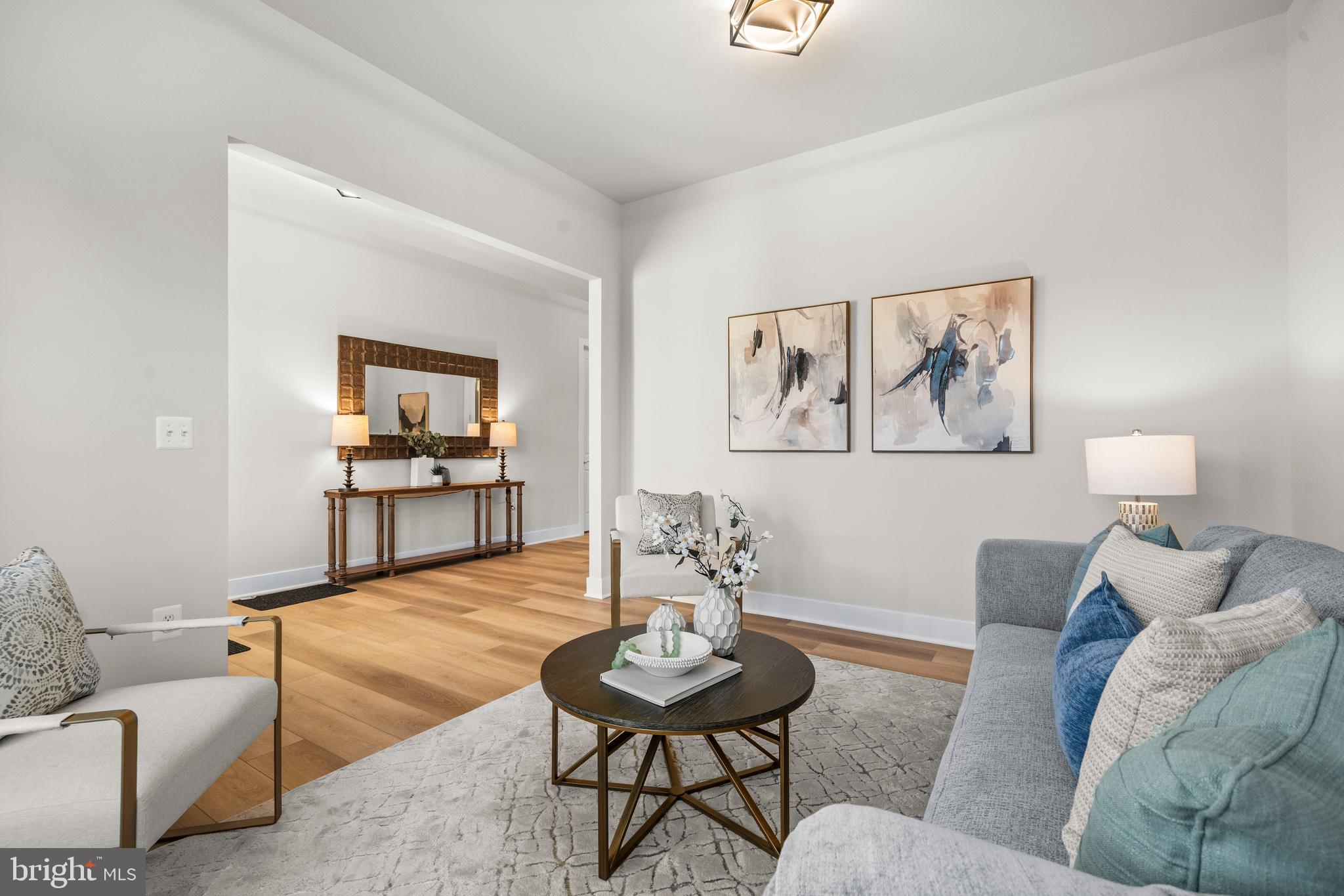 PIMMIT HILLS - Residential