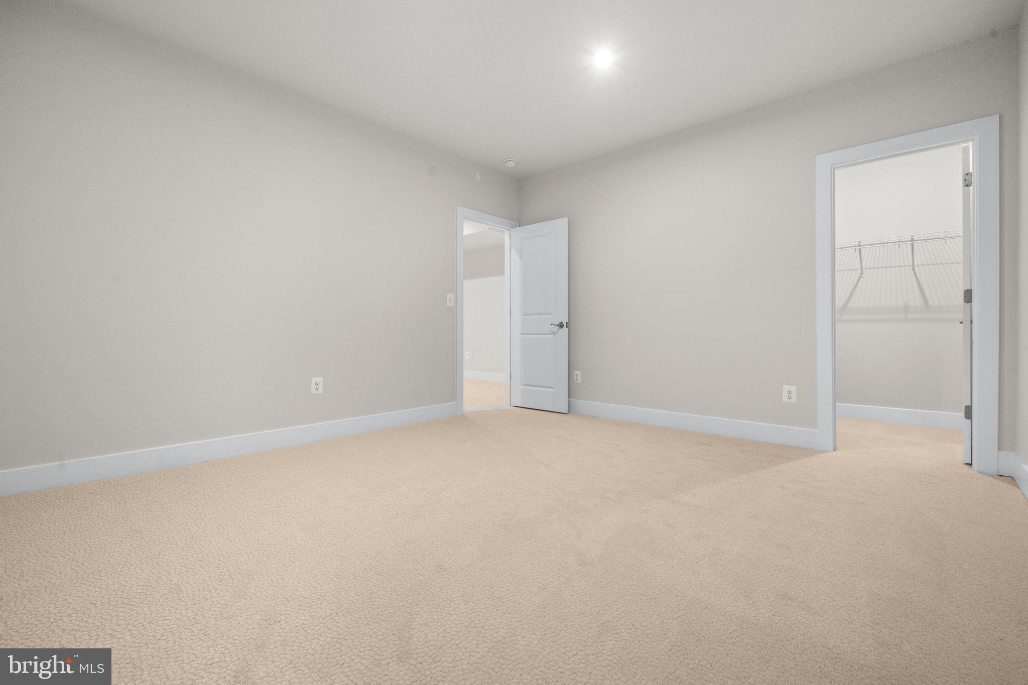 PIMMIT HILLS - Residential