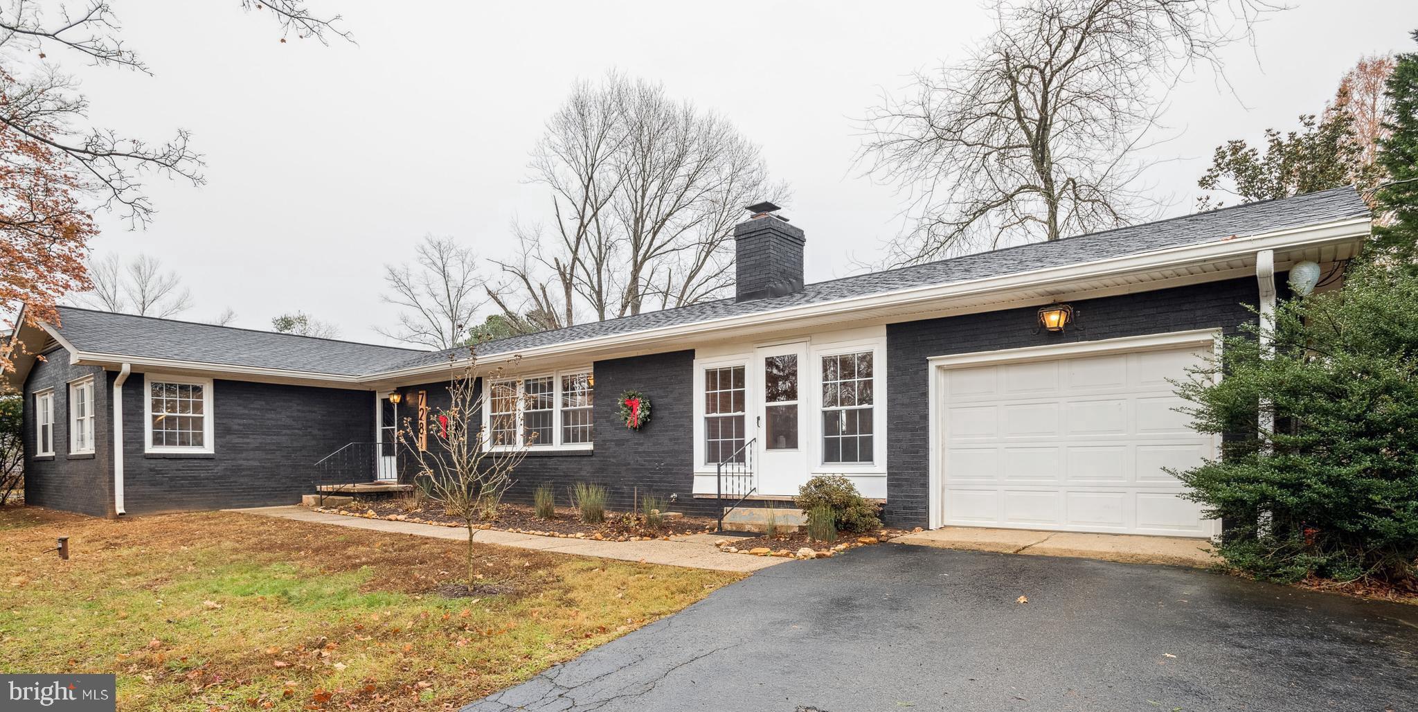 WARRENTON LAKES - Residential