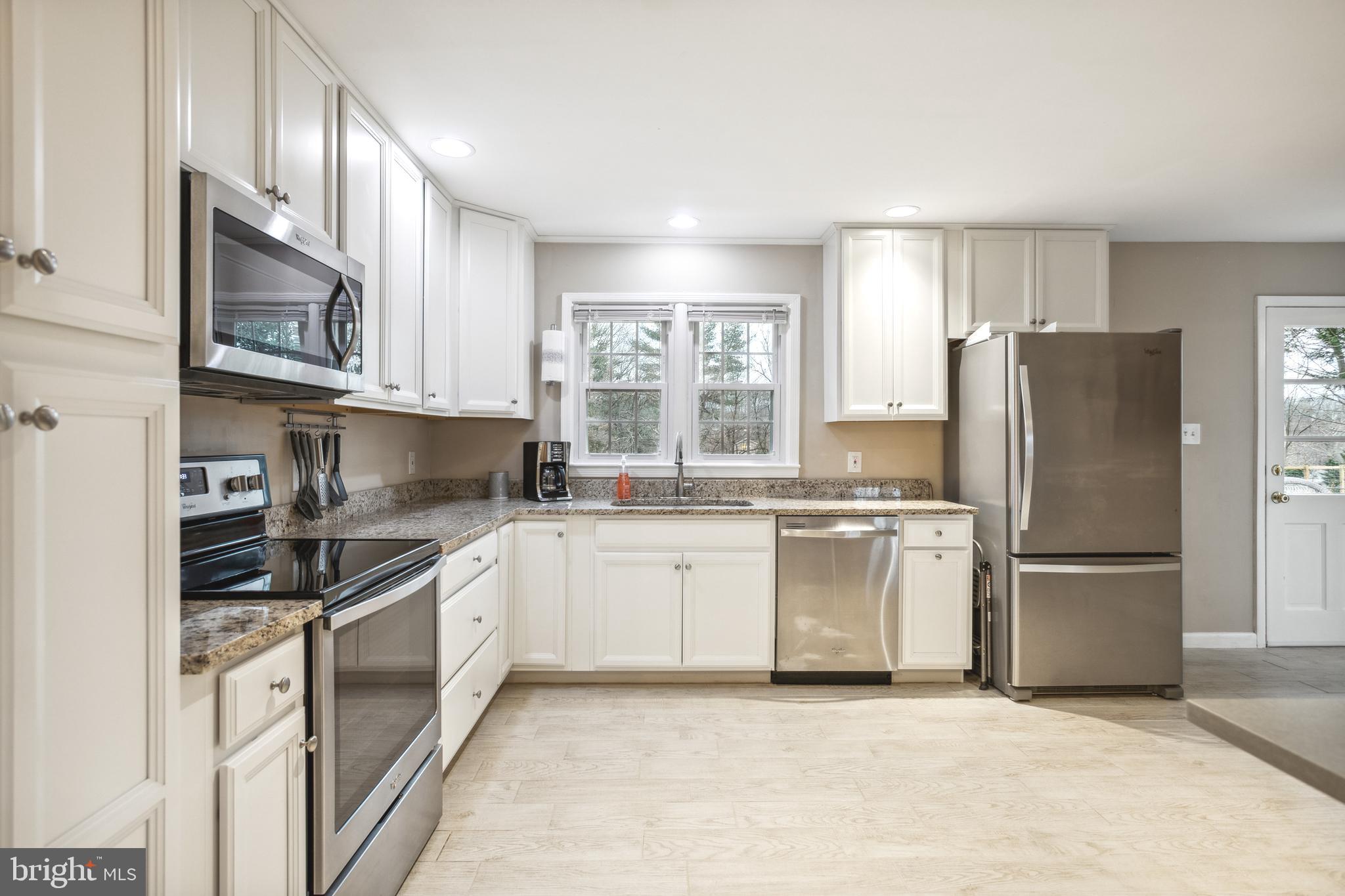 WARRENTON LAKES - Residential