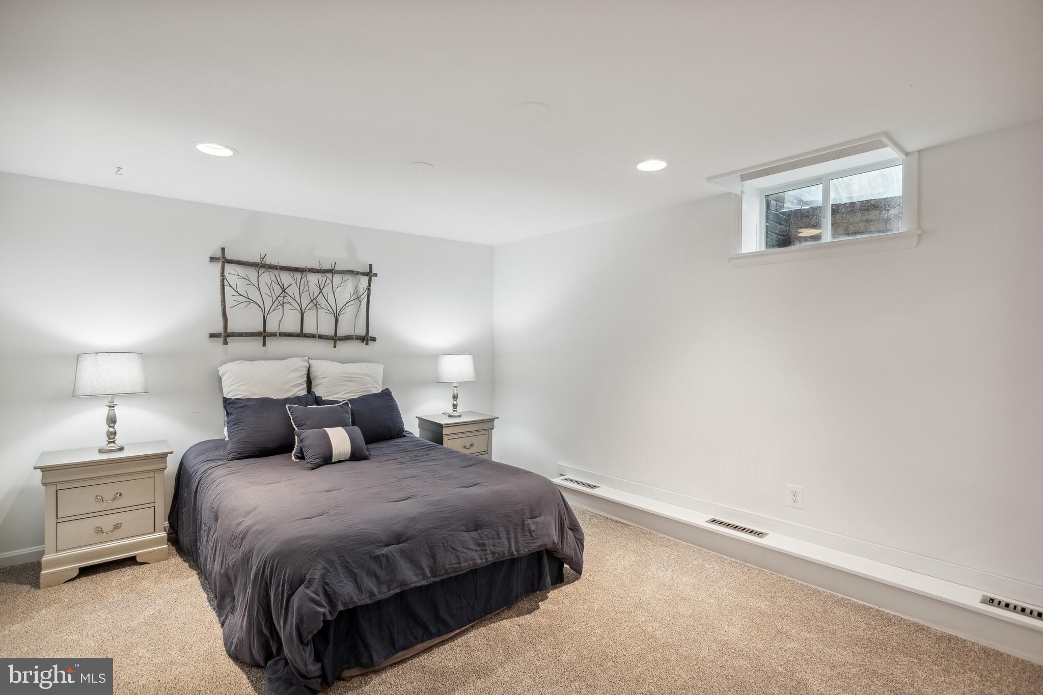 WARRENTON LAKES - Residential