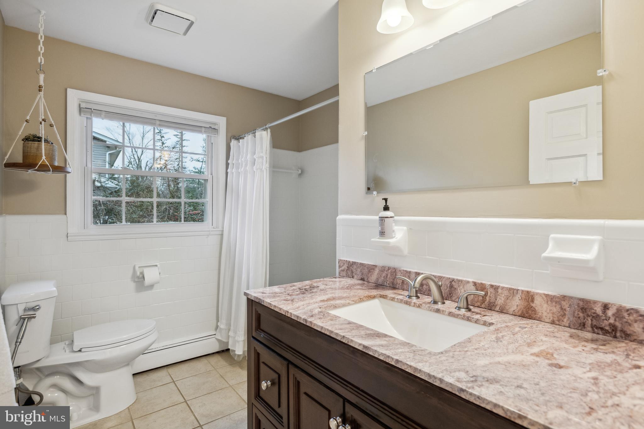 WARRENTON LAKES - Residential