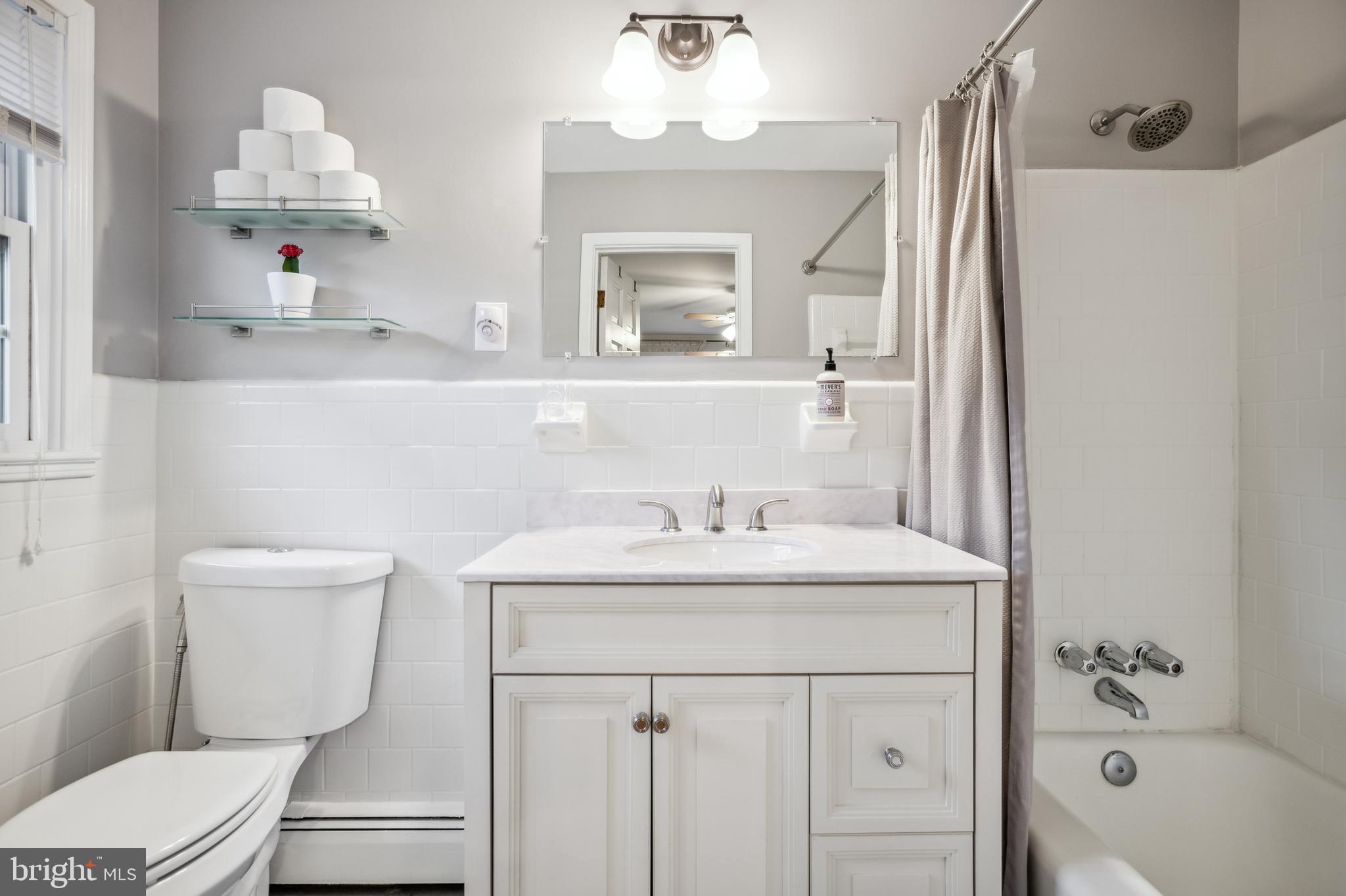 WARRENTON LAKES - Residential