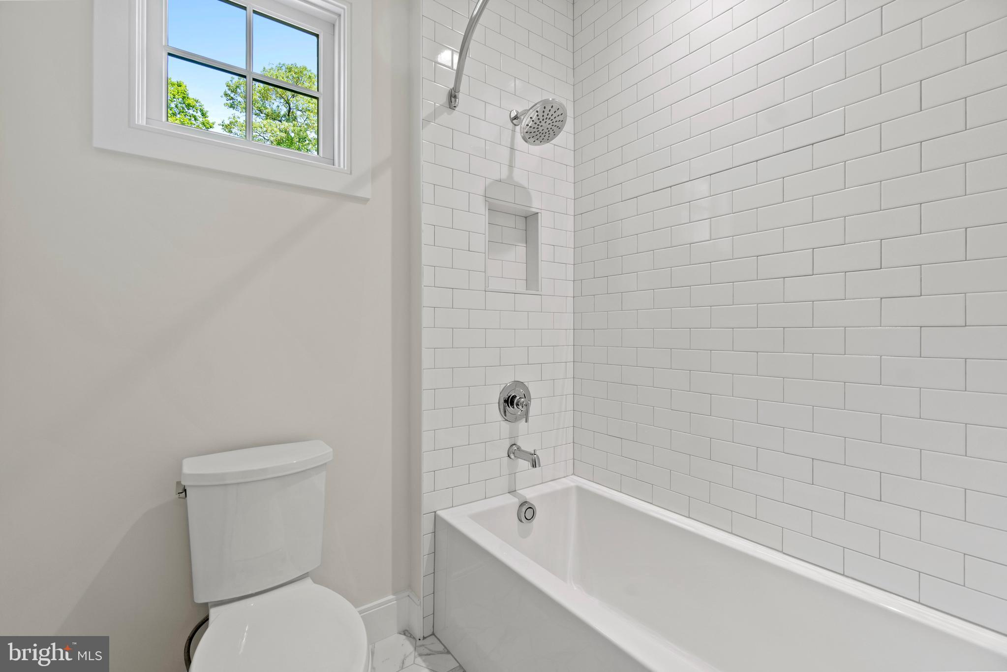 LONE OAK - Residential