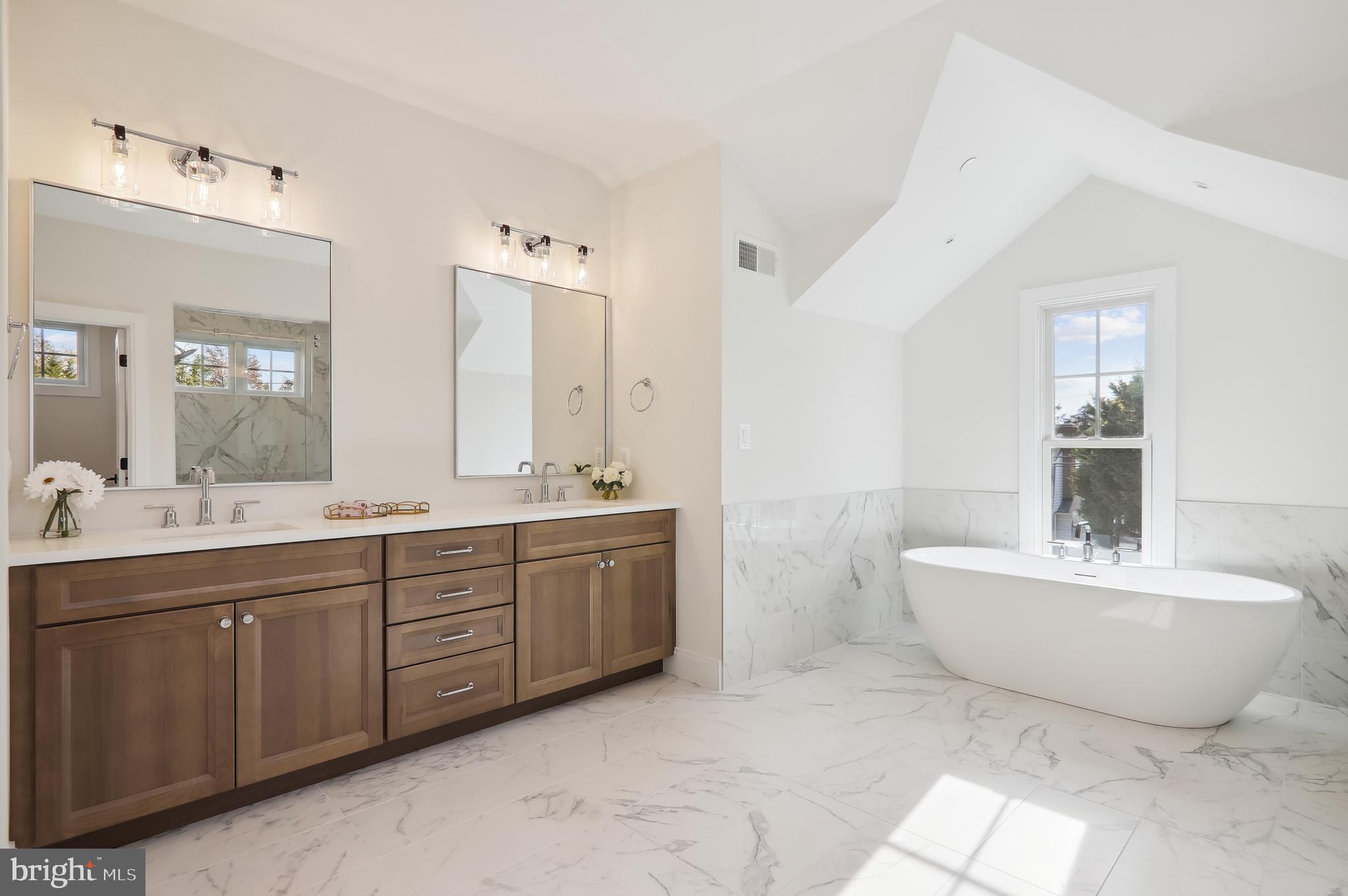 LONE OAK - Residential