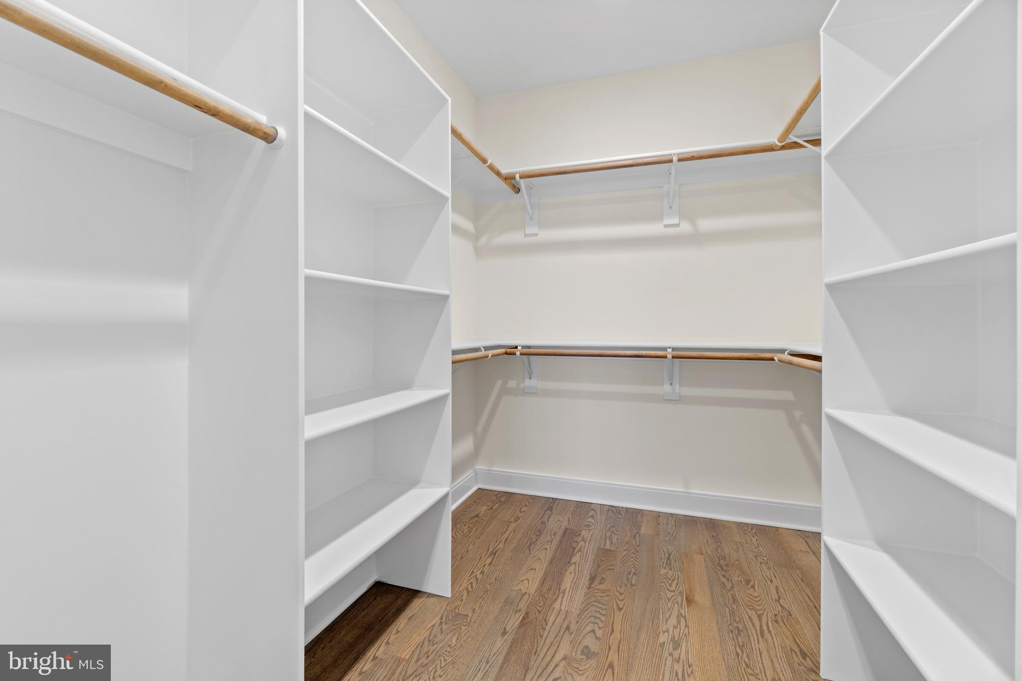 LONE OAK - Residential