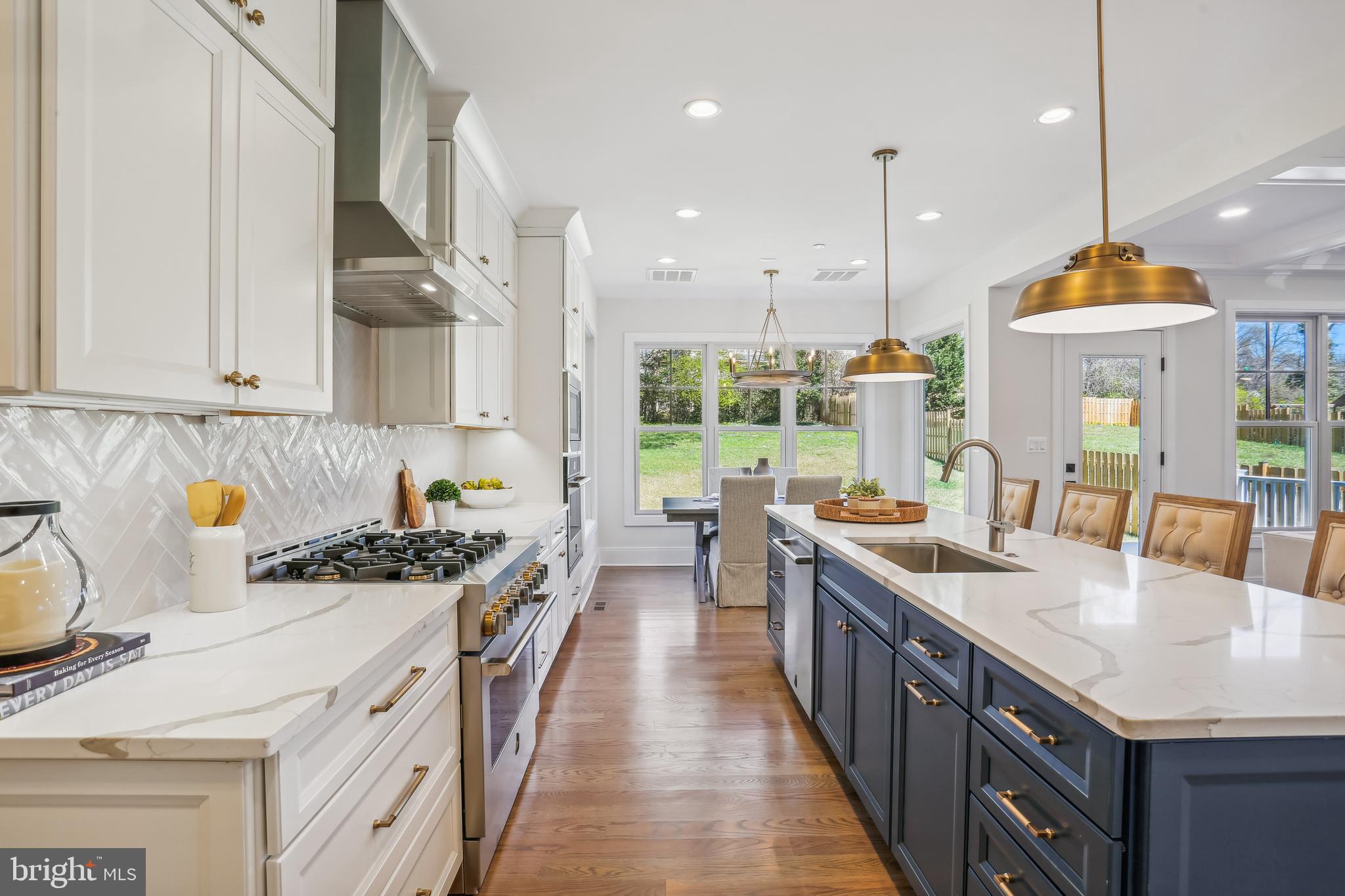 LONE OAK - Residential