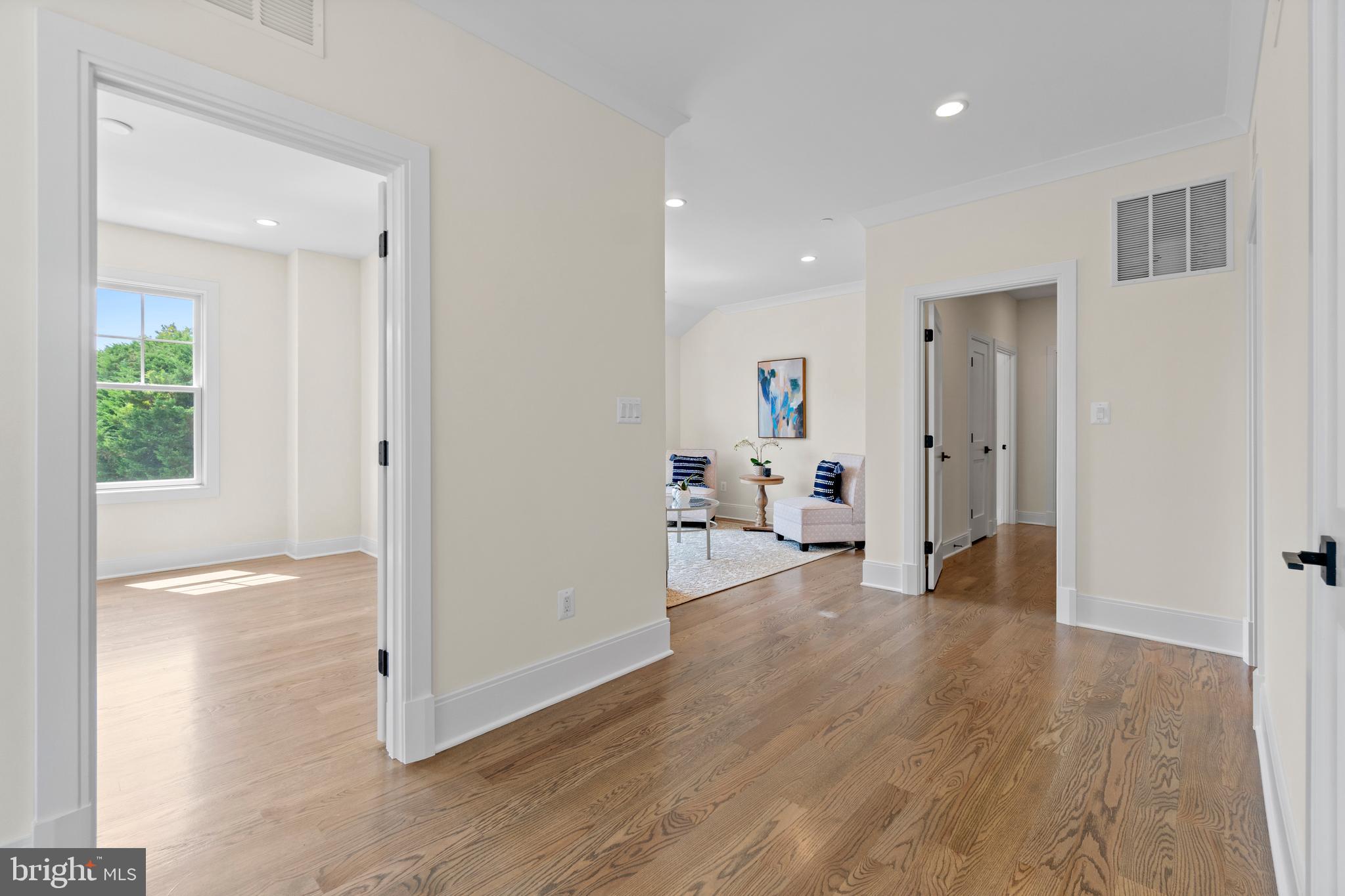 LONE OAK - Residential