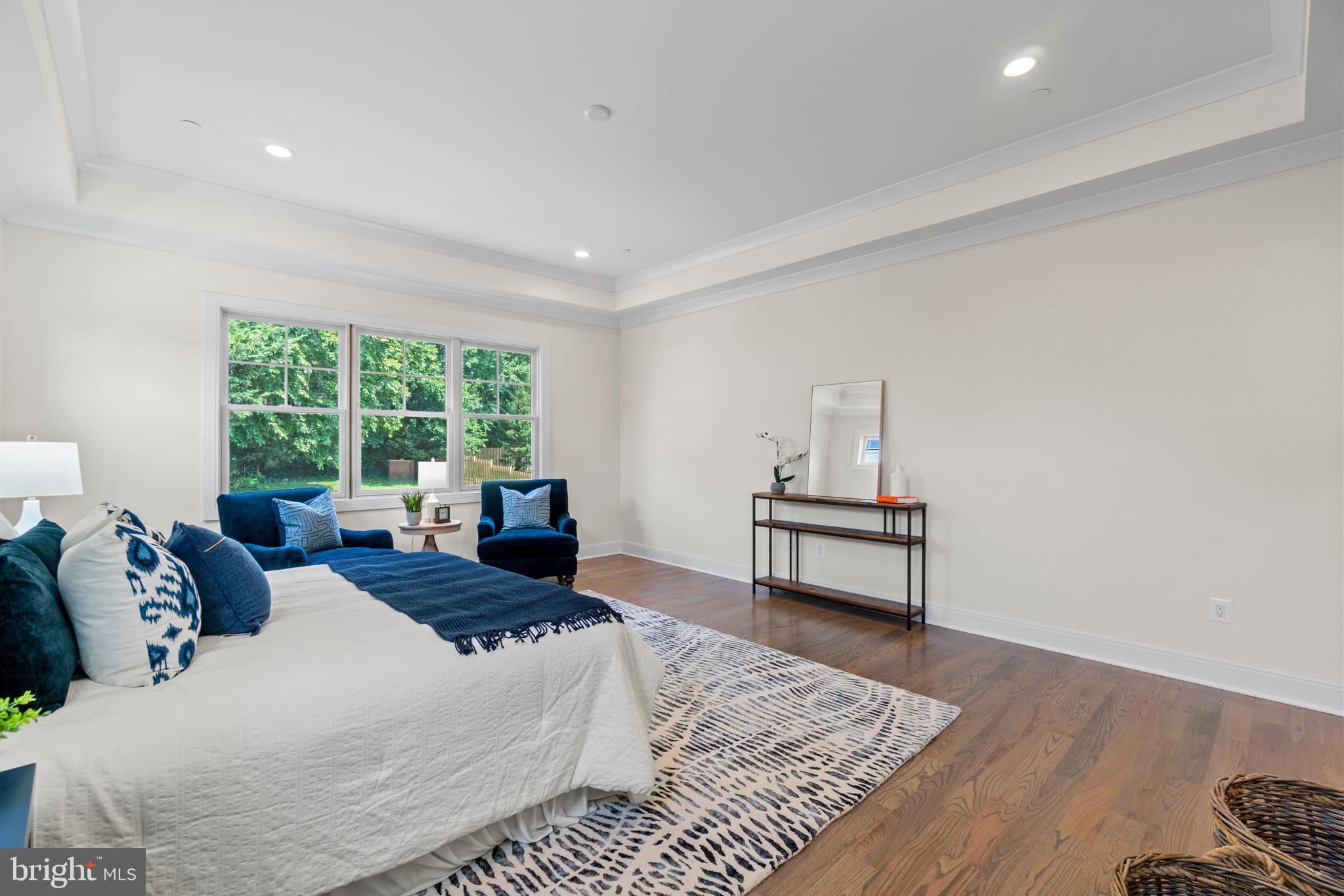 LONE OAK - Residential