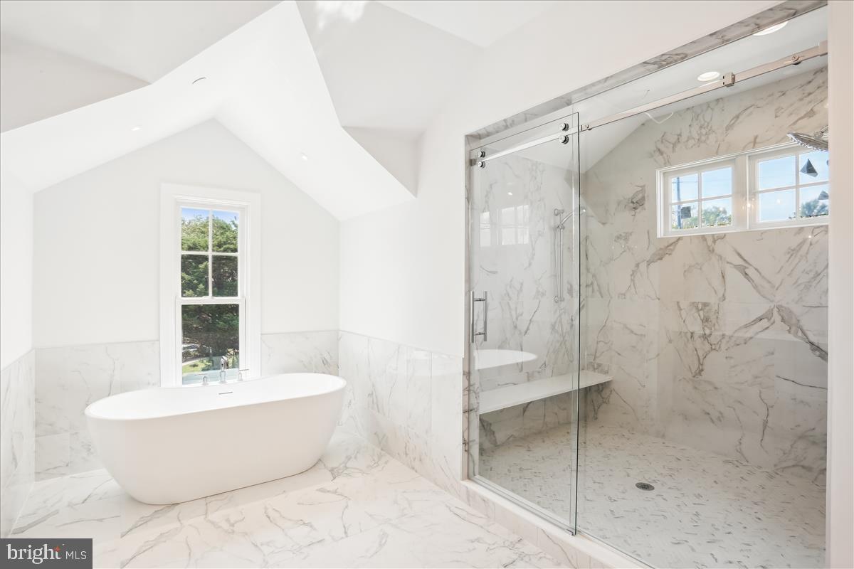 LONE OAK - Residential