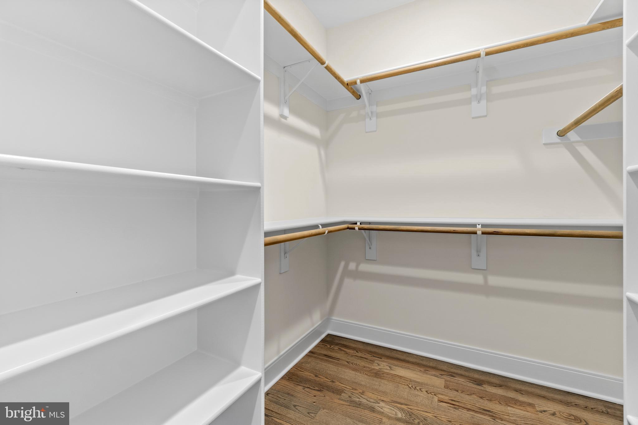 LONE OAK - Residential