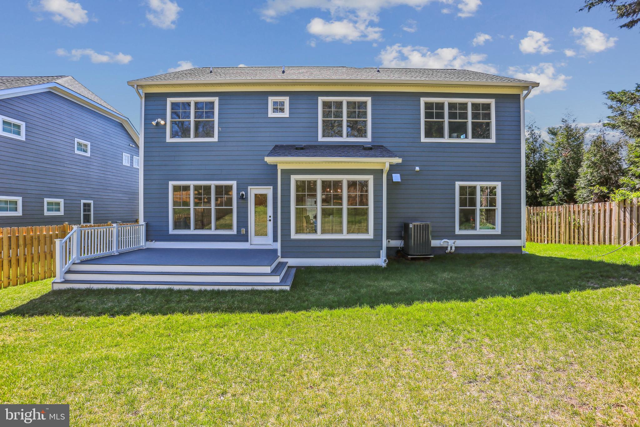 LONE OAK - Residential