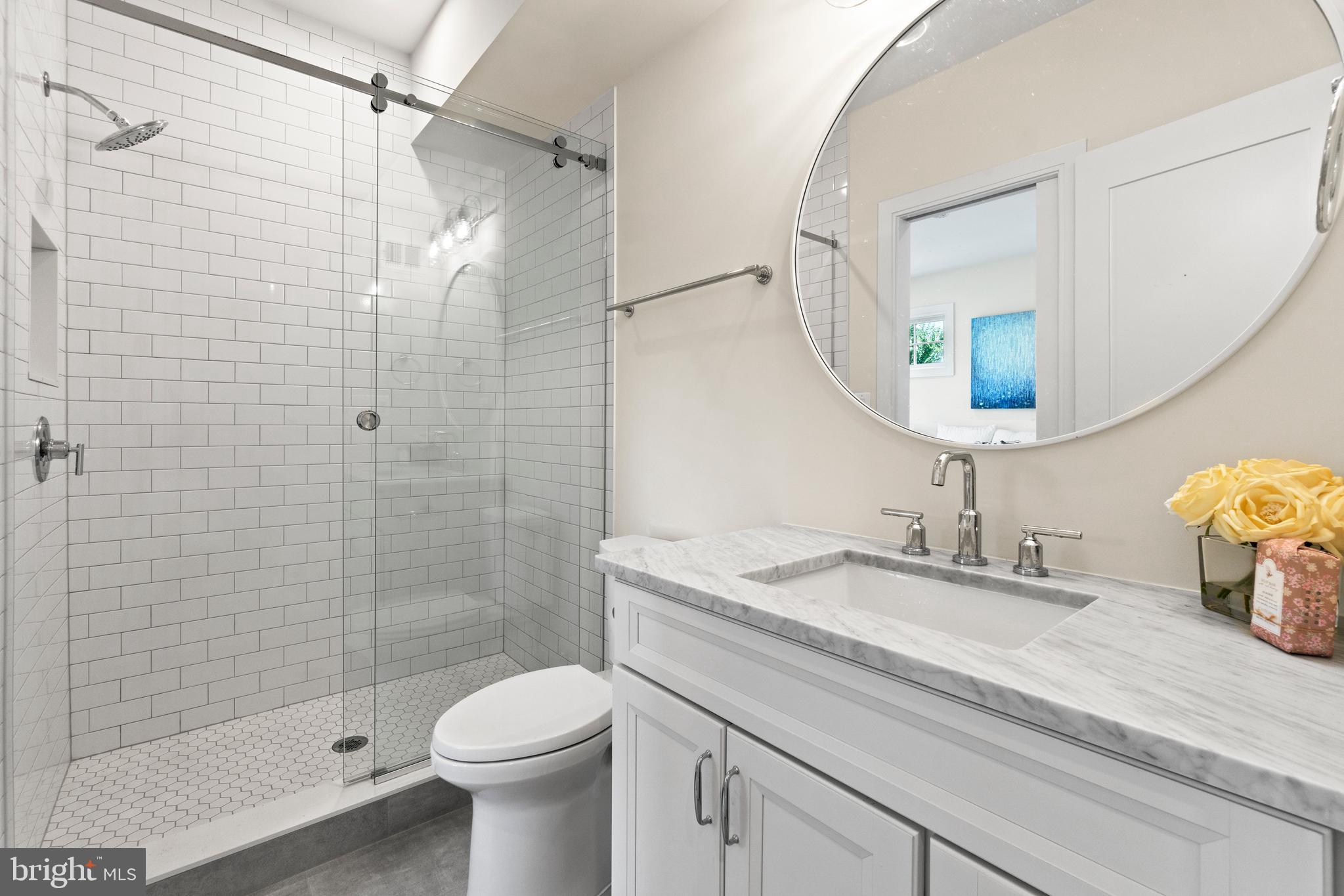 LONE OAK - Residential