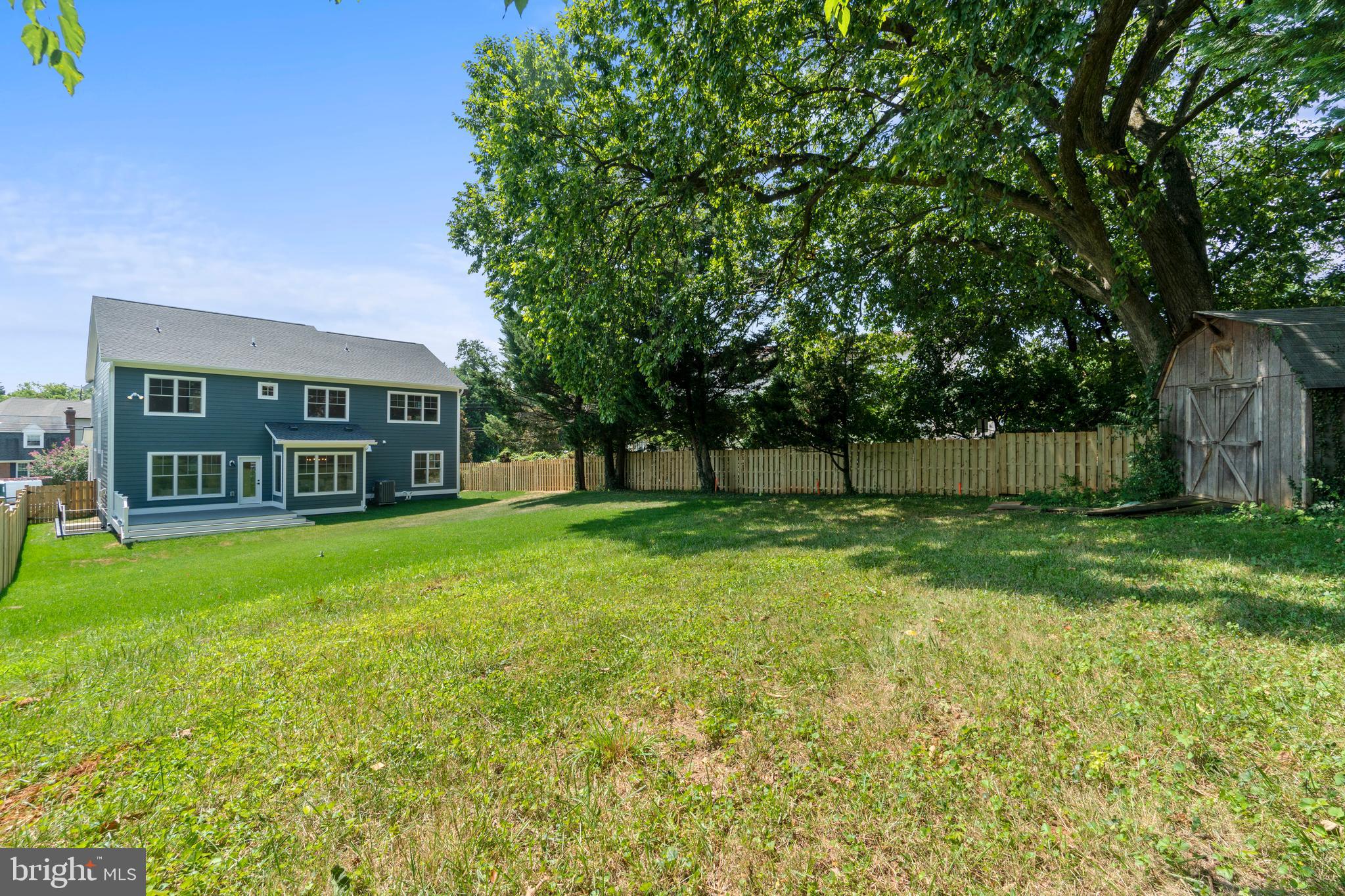 LONE OAK - Residential