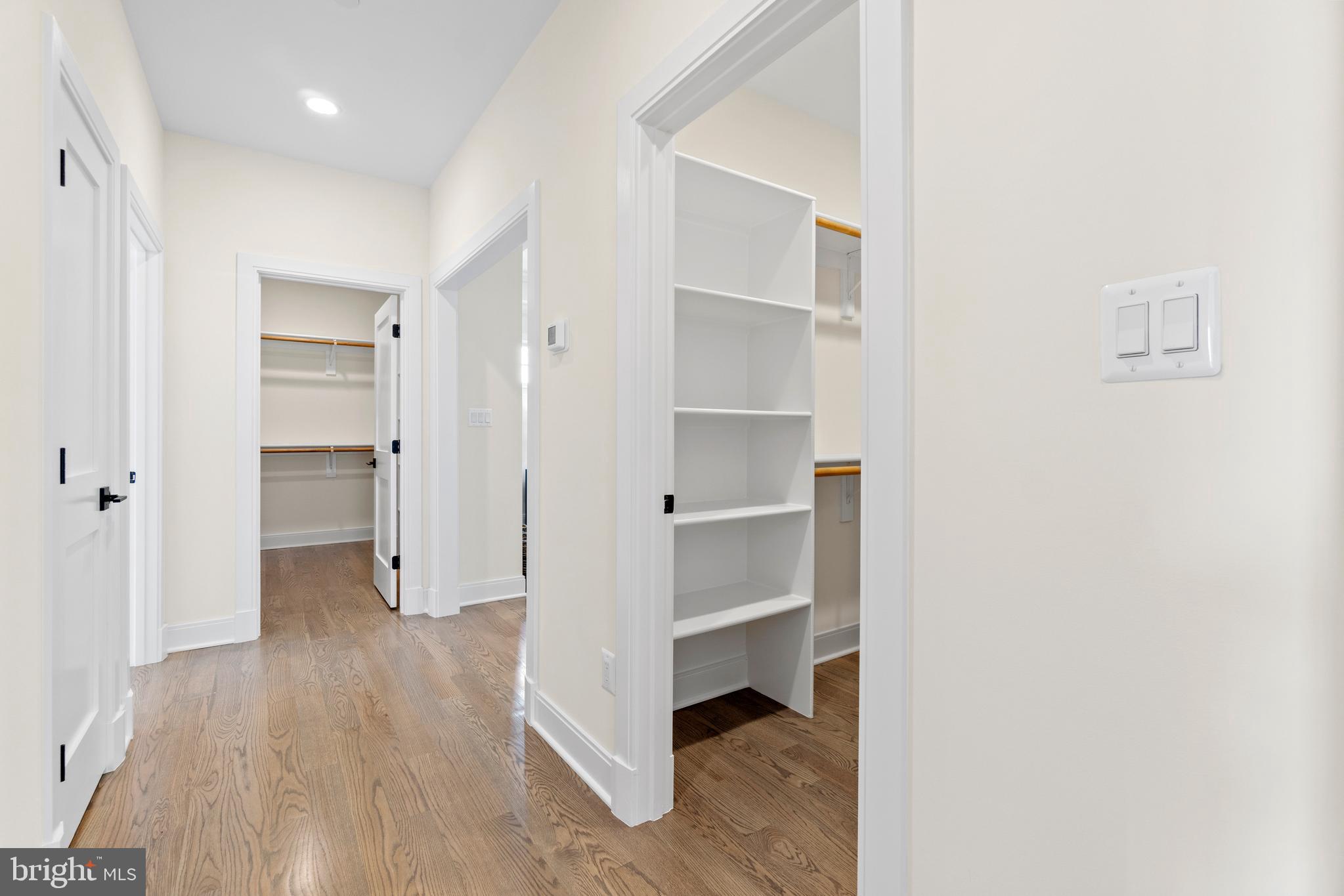 LONE OAK - Residential