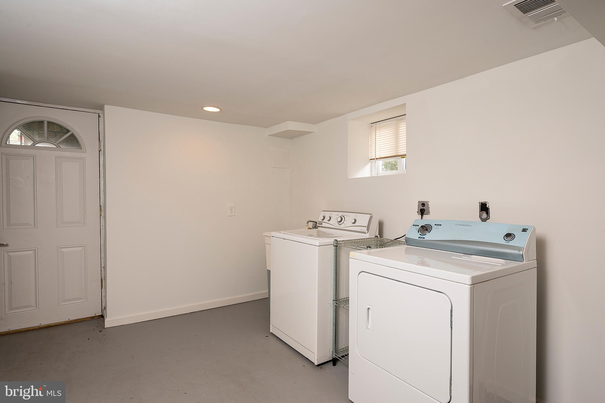 SILVER SPRING - Residential