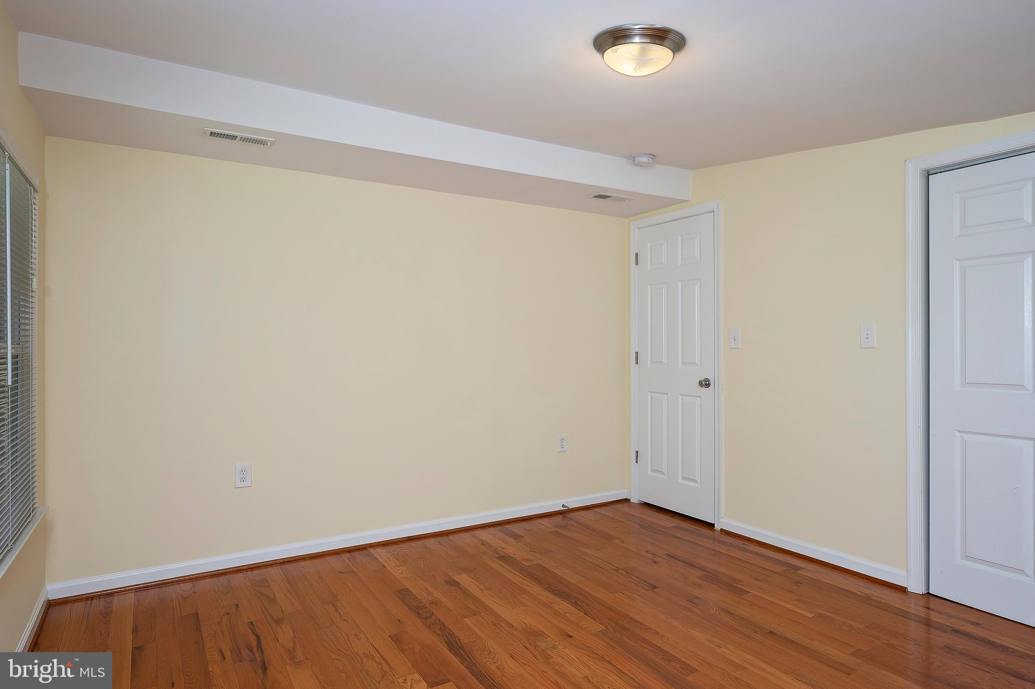 SILVER SPRING - Residential