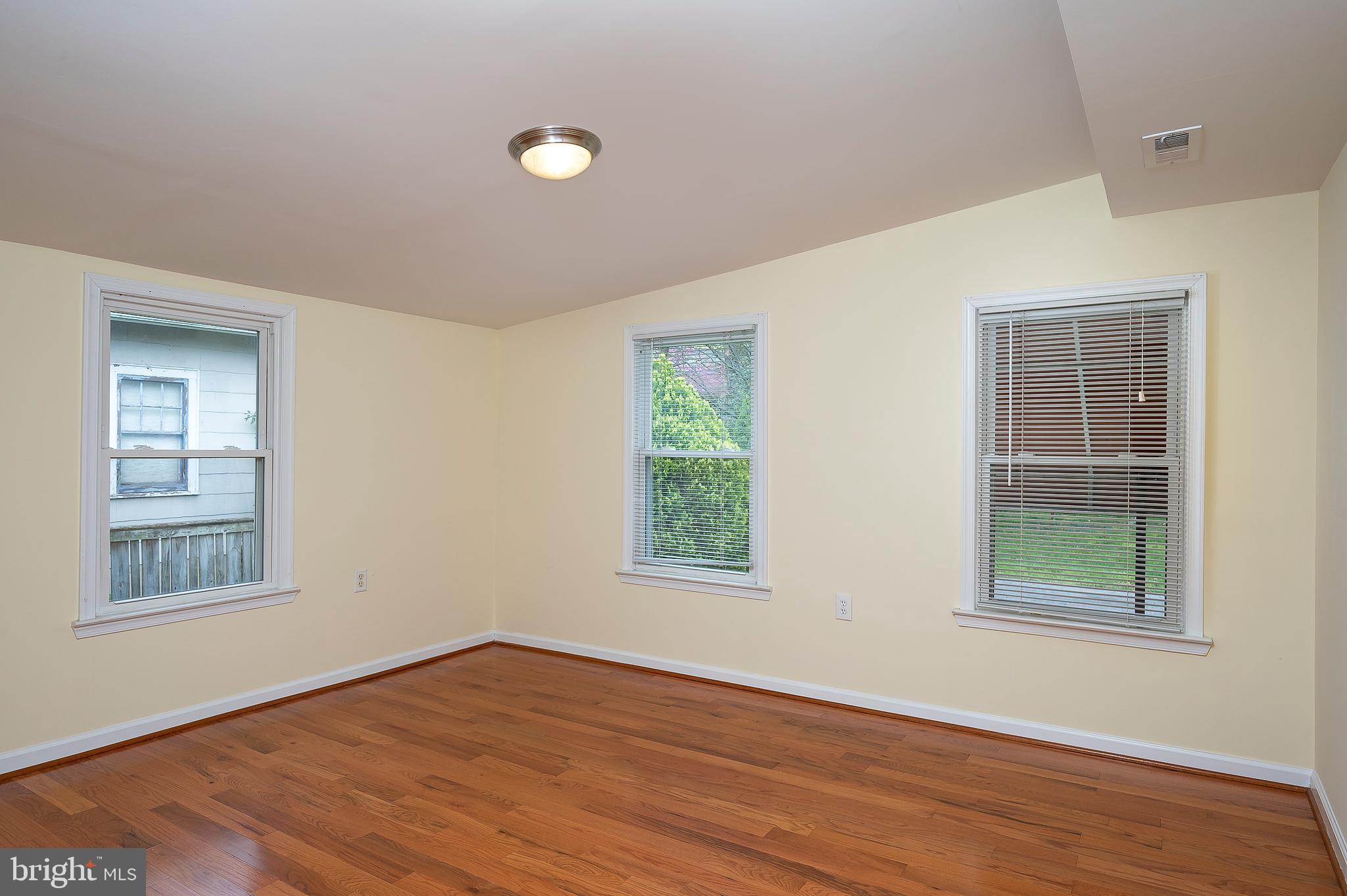 SILVER SPRING - Residential