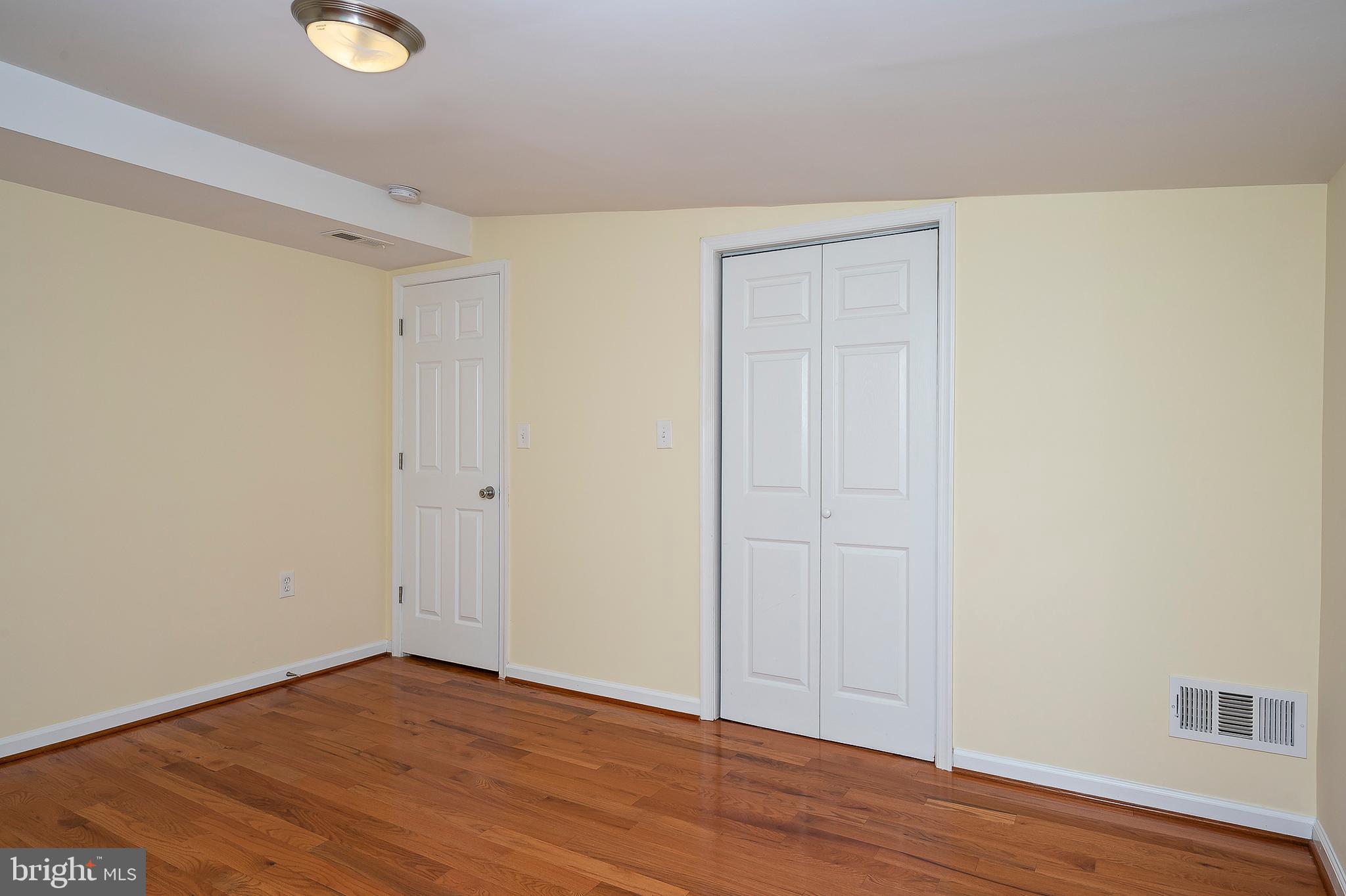 SILVER SPRING - Residential