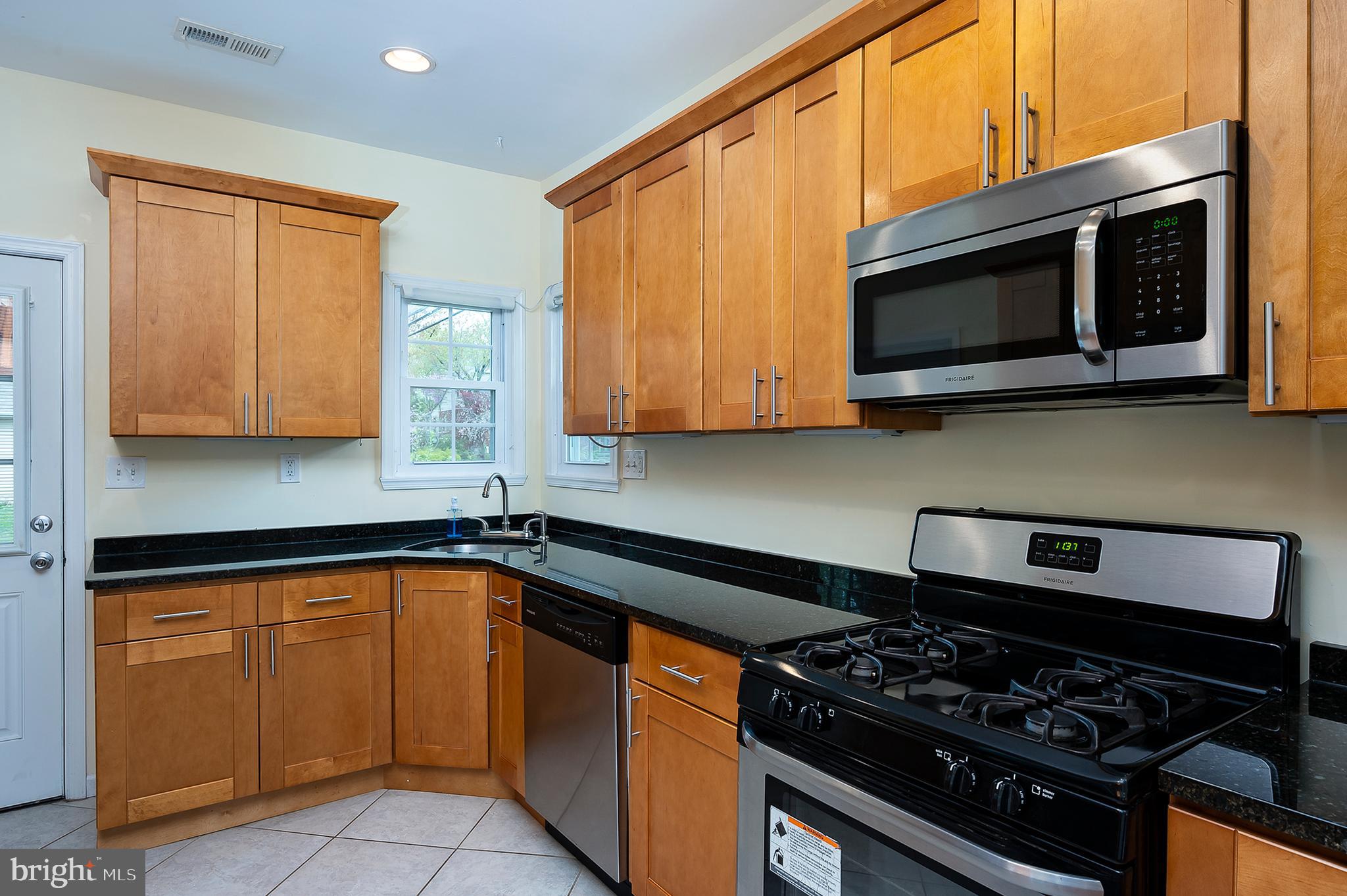 SILVER SPRING - Residential