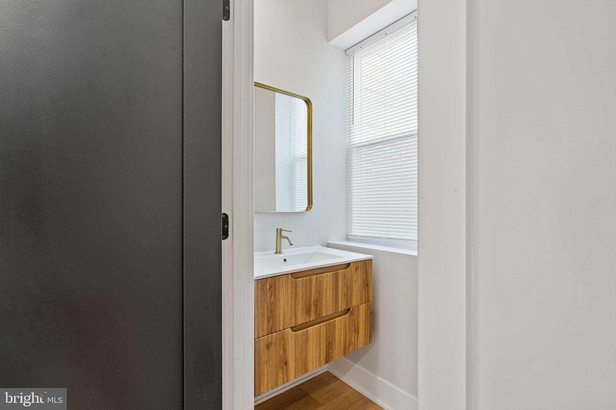 WHITMAN - Residential