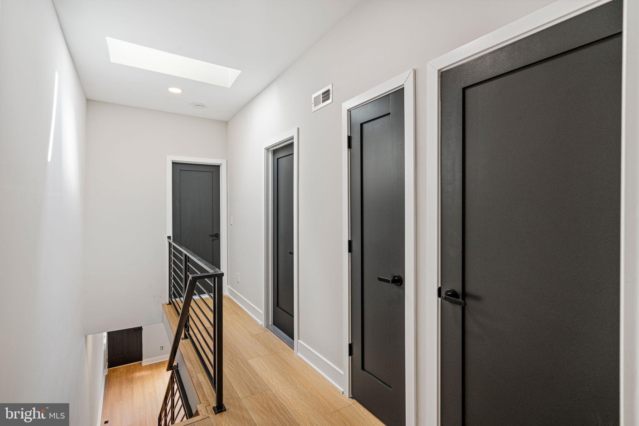 WHITMAN - Residential