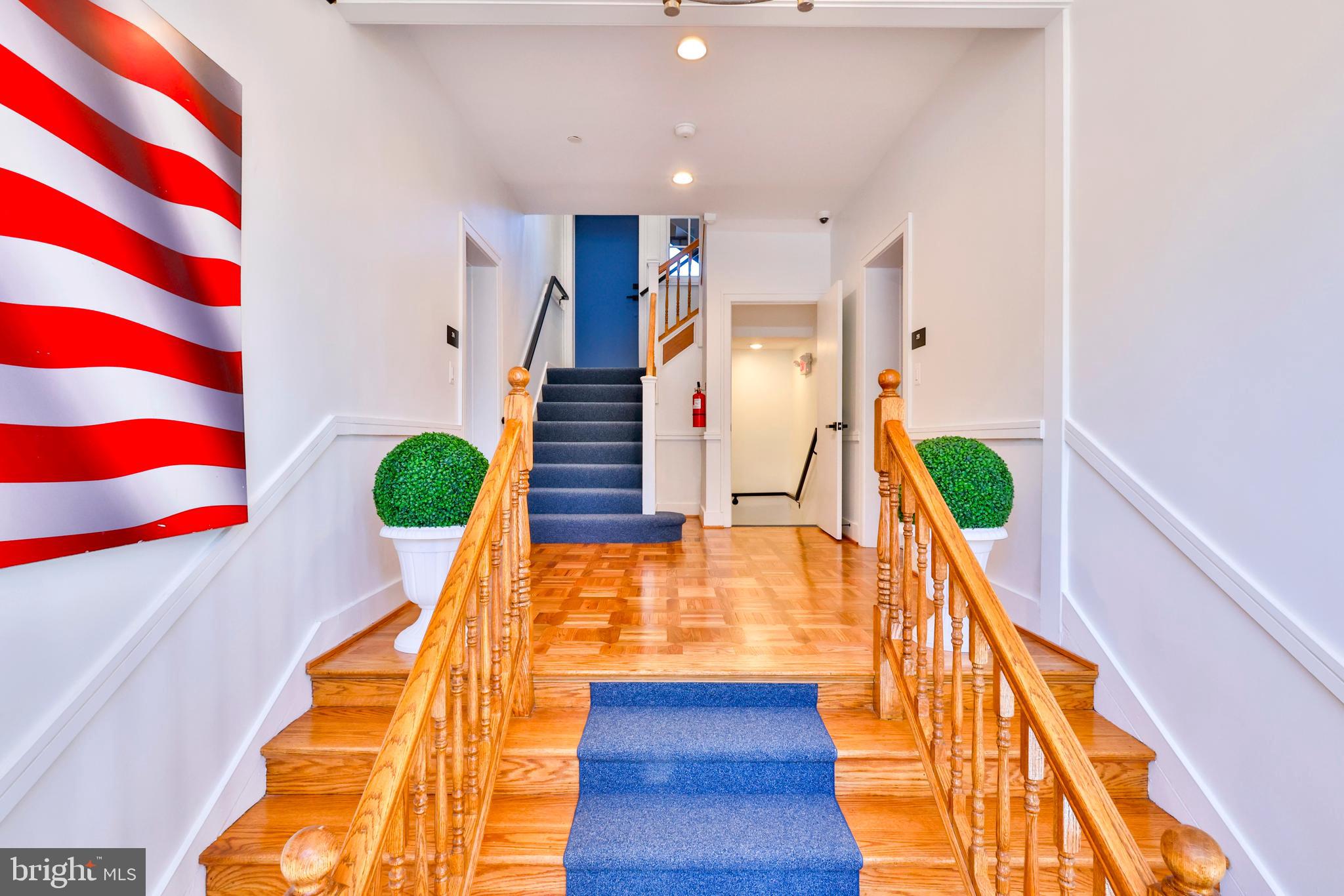 OLD TOWN - Residential Lease